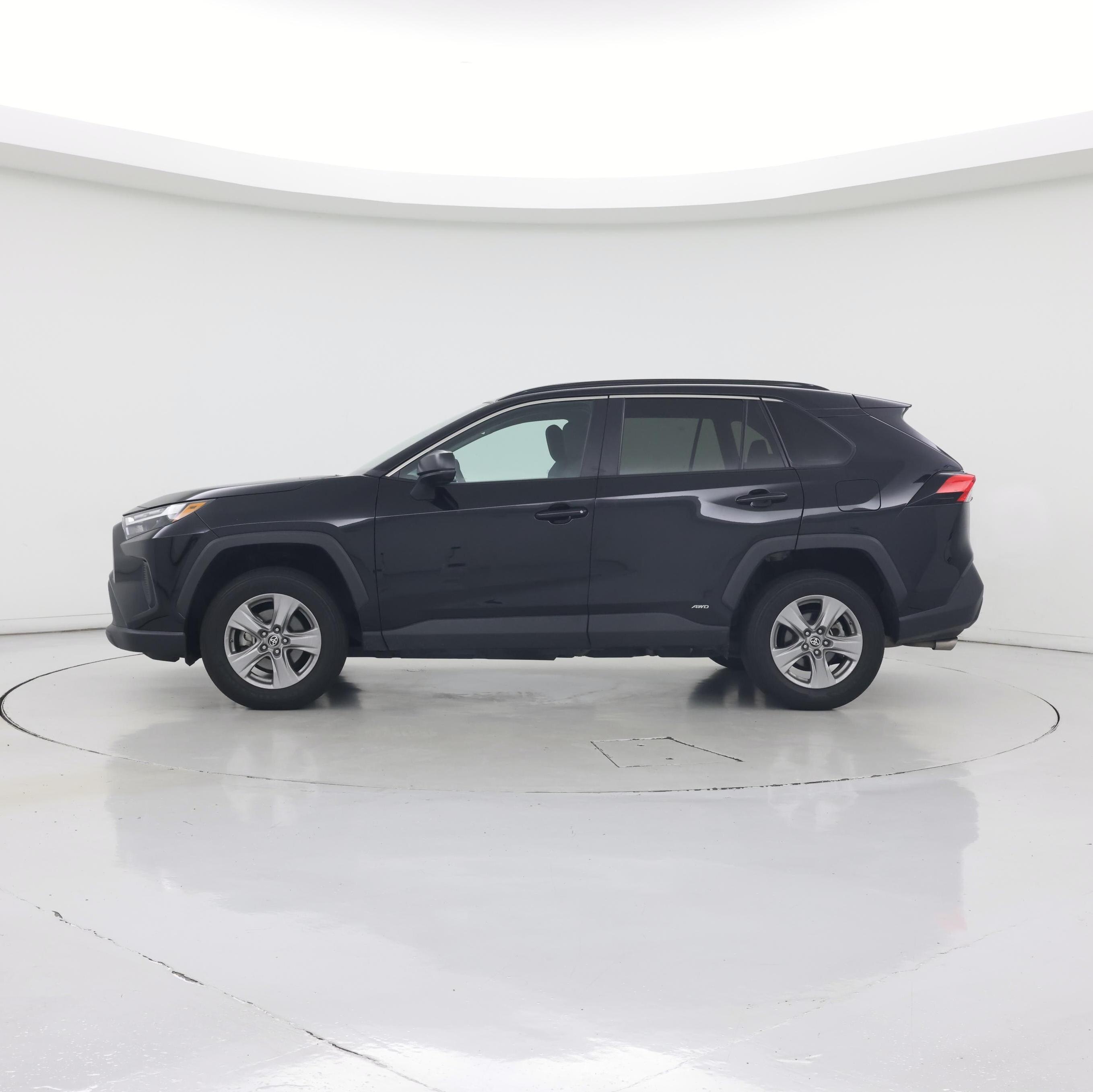 Thumbnail: 2024 Toyota RAV4 - 3