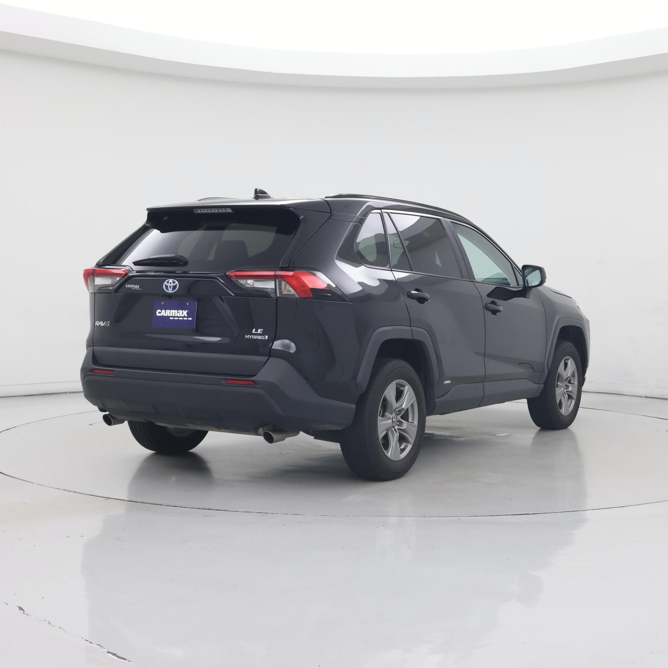 Thumbnail: 2024 Toyota RAV4 - 8