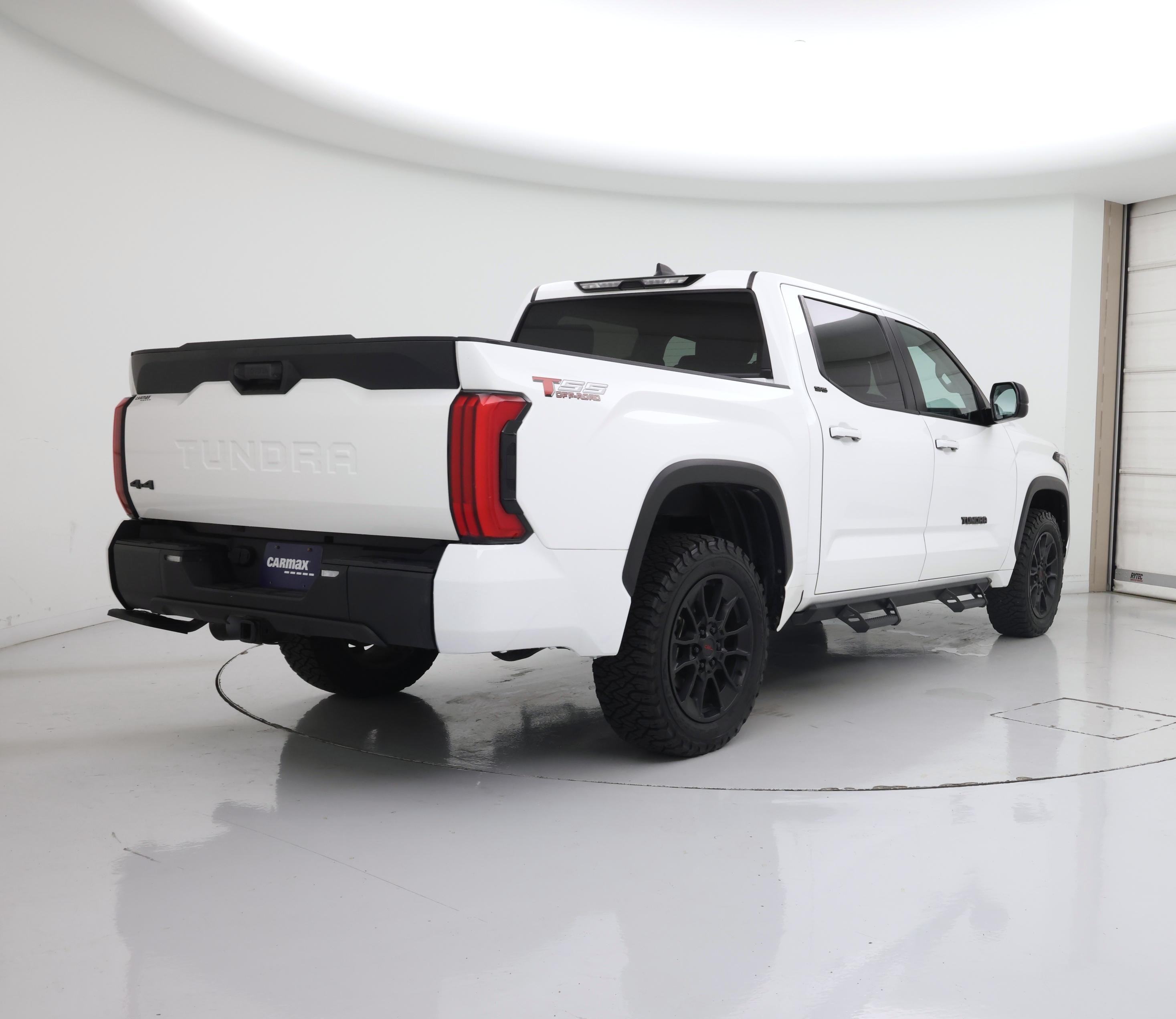 Thumbnail: 2024 Toyota Tundra - 8