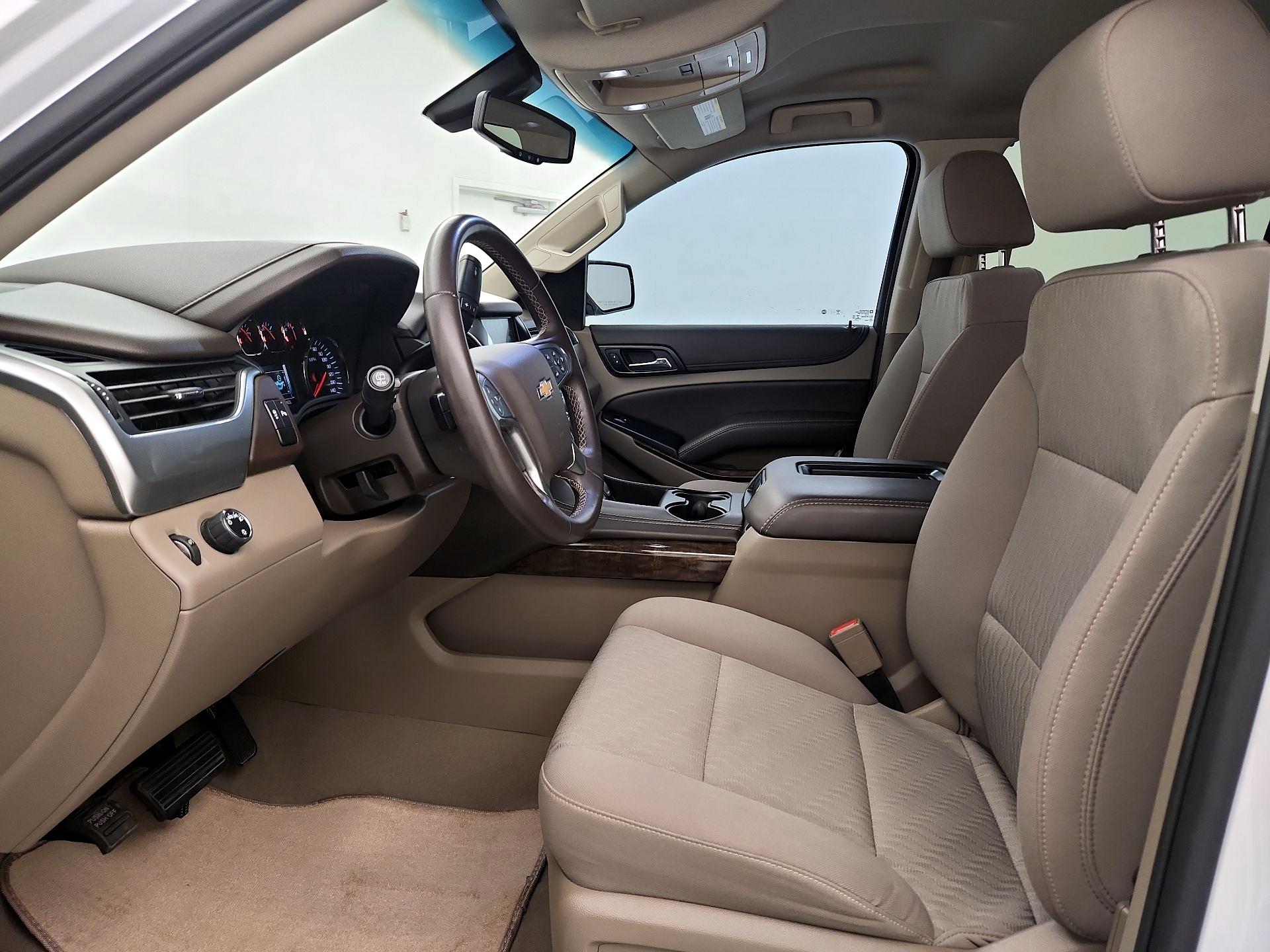 Thumbnail: 2020 Chevrolet Suburban - 11