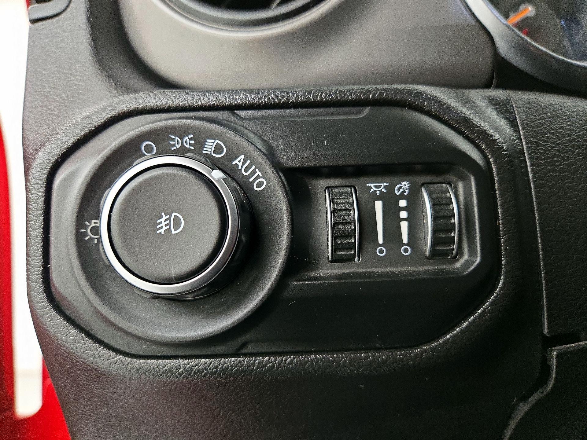Thumbnail: 2022 Jeep Wrangler - 13