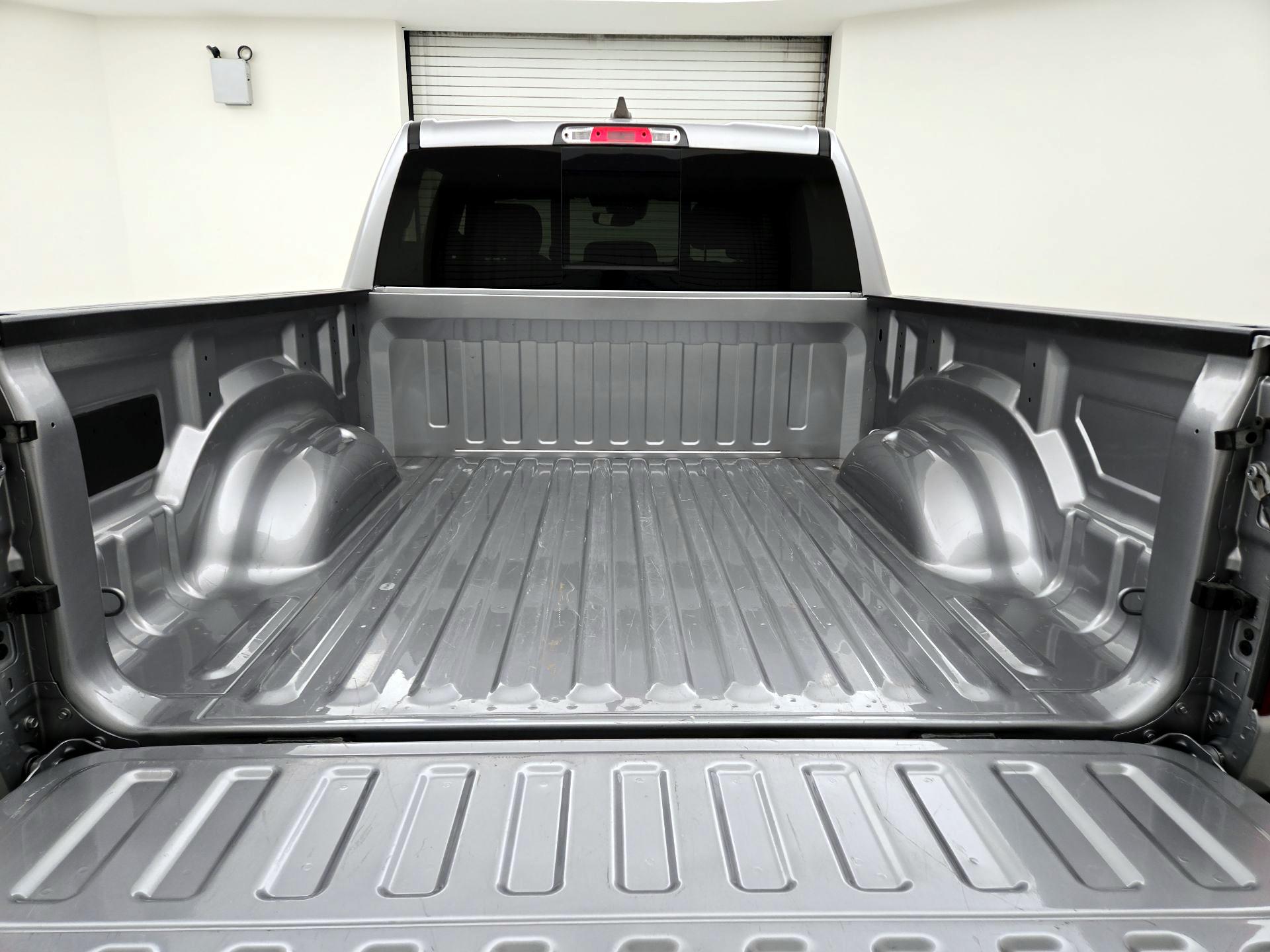 Thumbnail: 2025 RAM 1500 - 19
