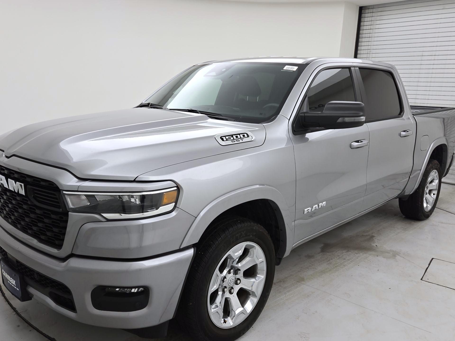Thumbnail: 2025 RAM 1500 - 3