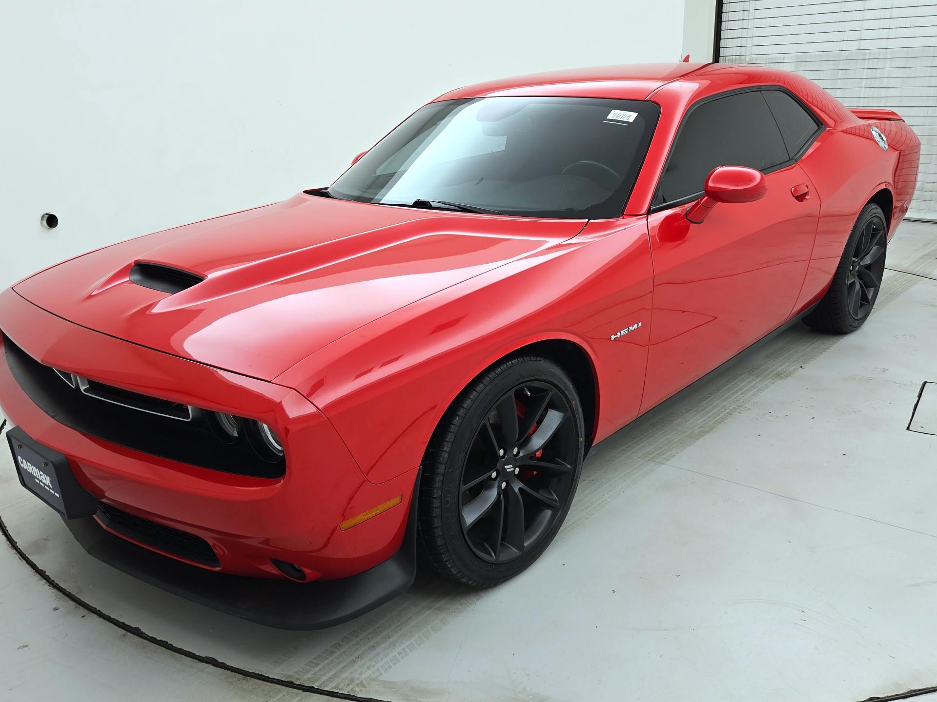 Thumbnail: 2022 Dodge Challenger - 3