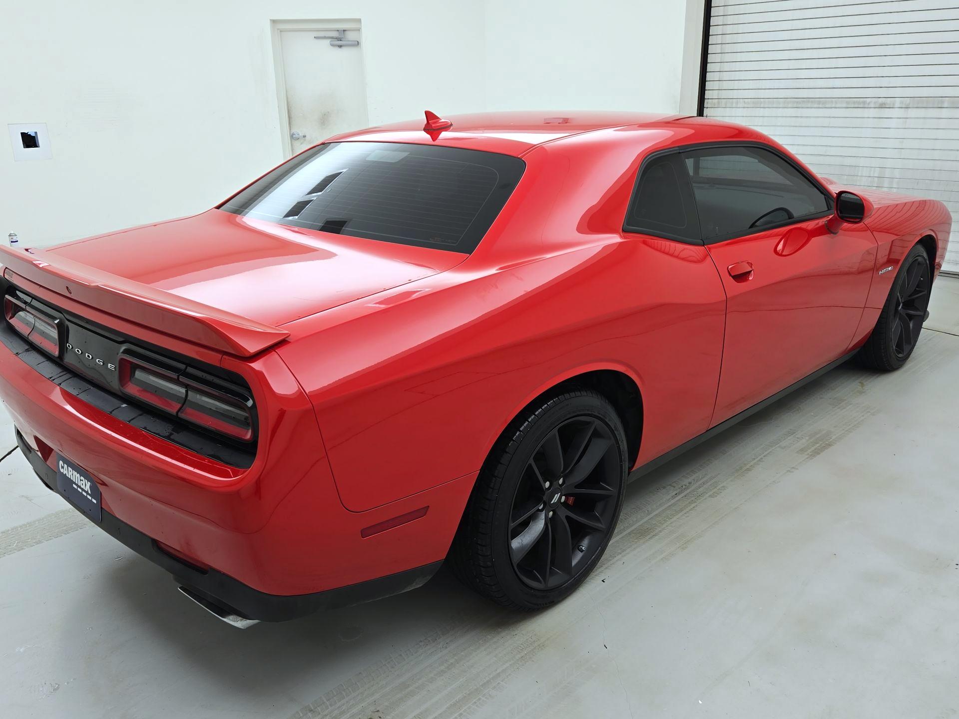 Thumbnail: 2022 Dodge Challenger - 5