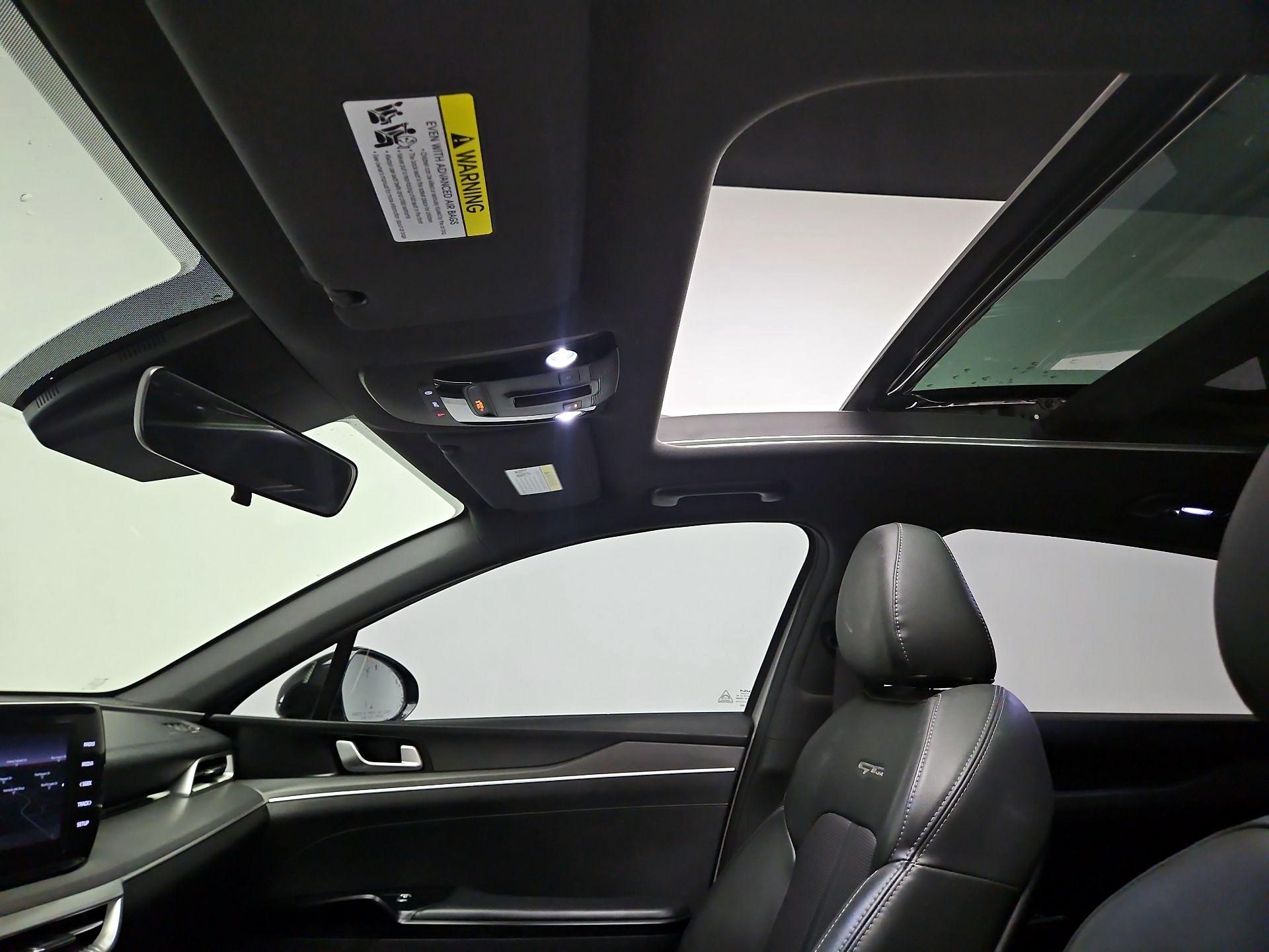 Thumbnail: 2022 Kia K5 - 20