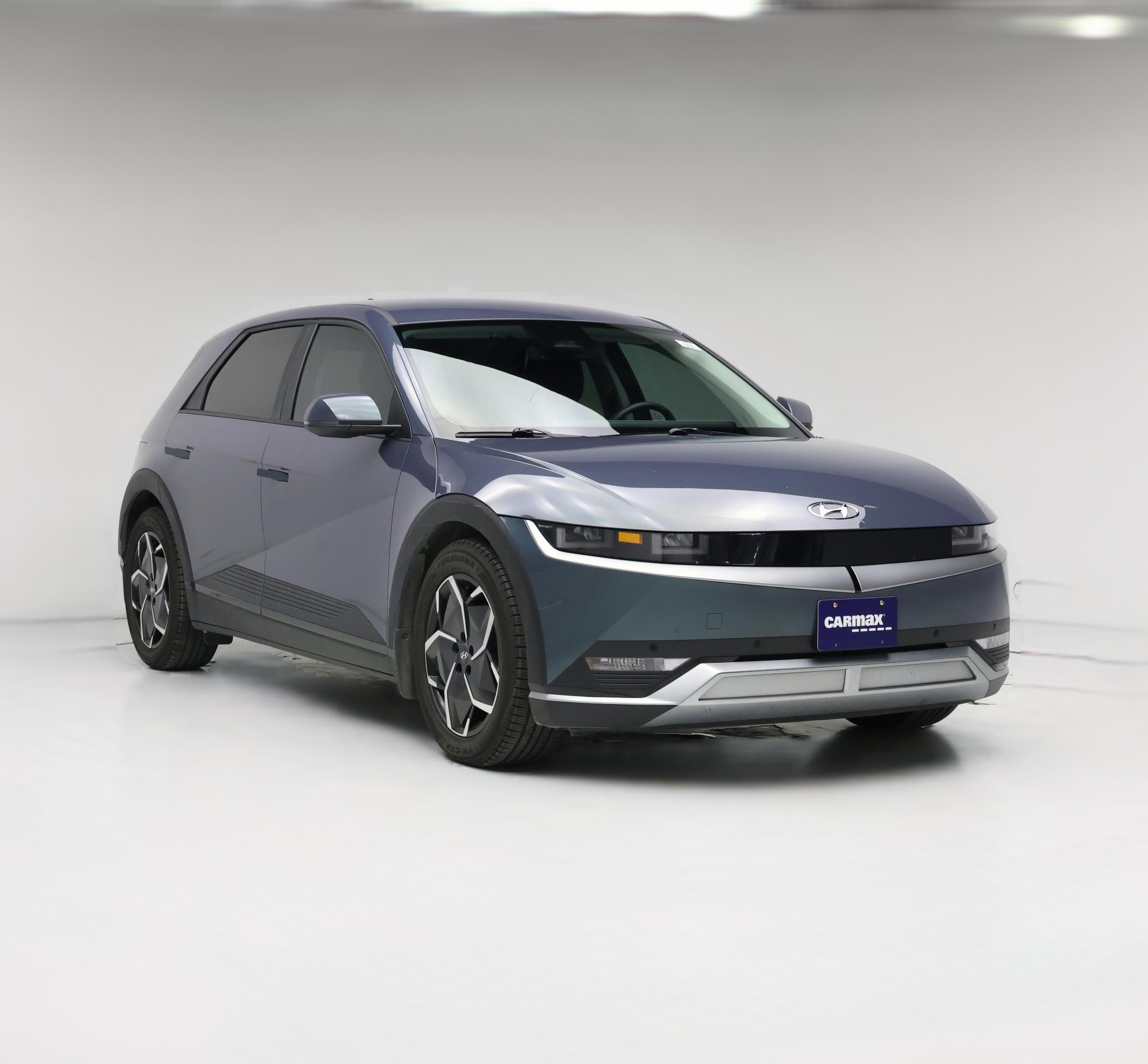 Thumbnail: 2023 Hyundai Ioniq 5 - 1