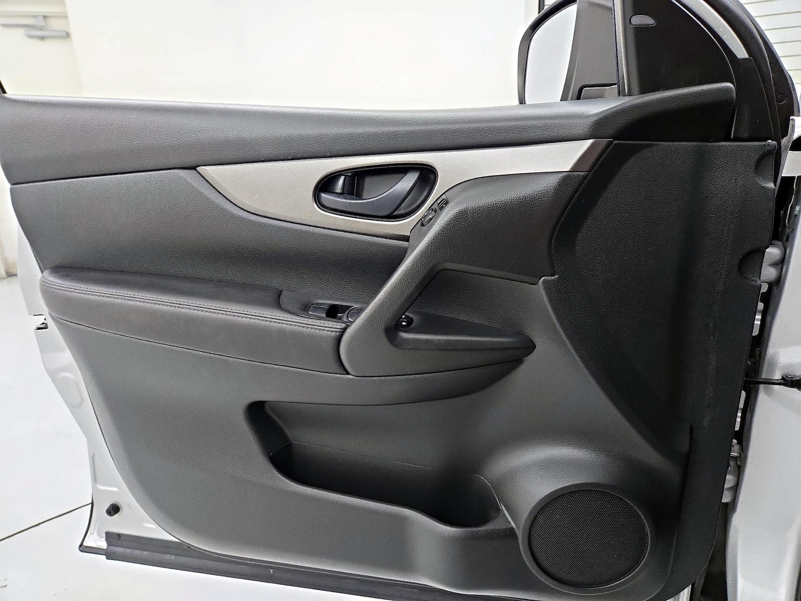 2020 Nissan Rogue Sport S - Photo 13