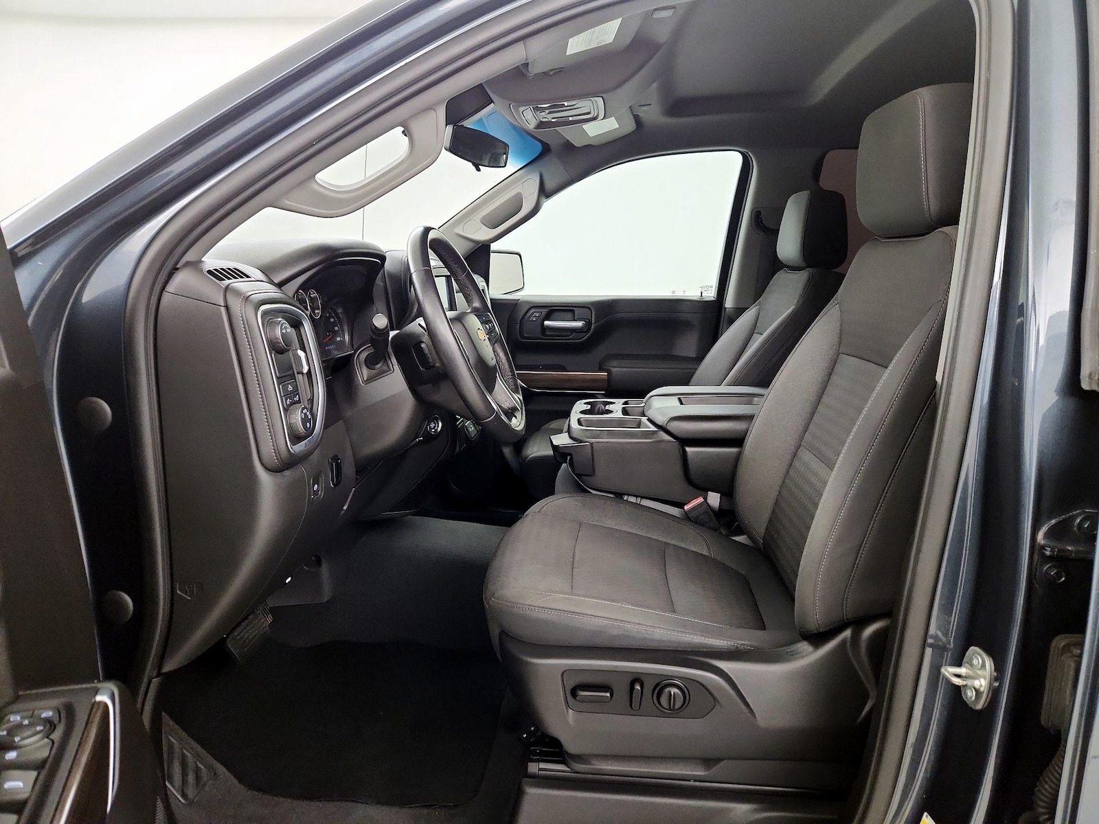 2021 Chevrolet Silverado 1500 LT - Photo 12