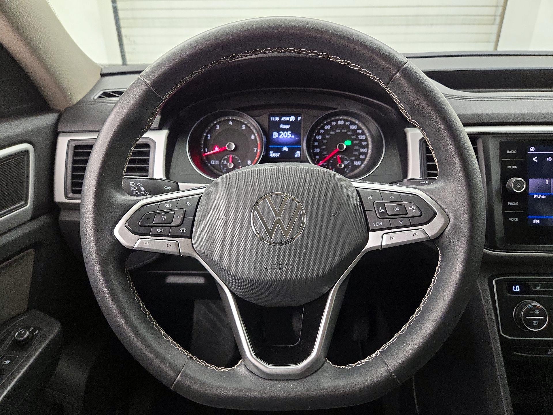 Thumbnail: 2021 Volkswagen Atlas - 10