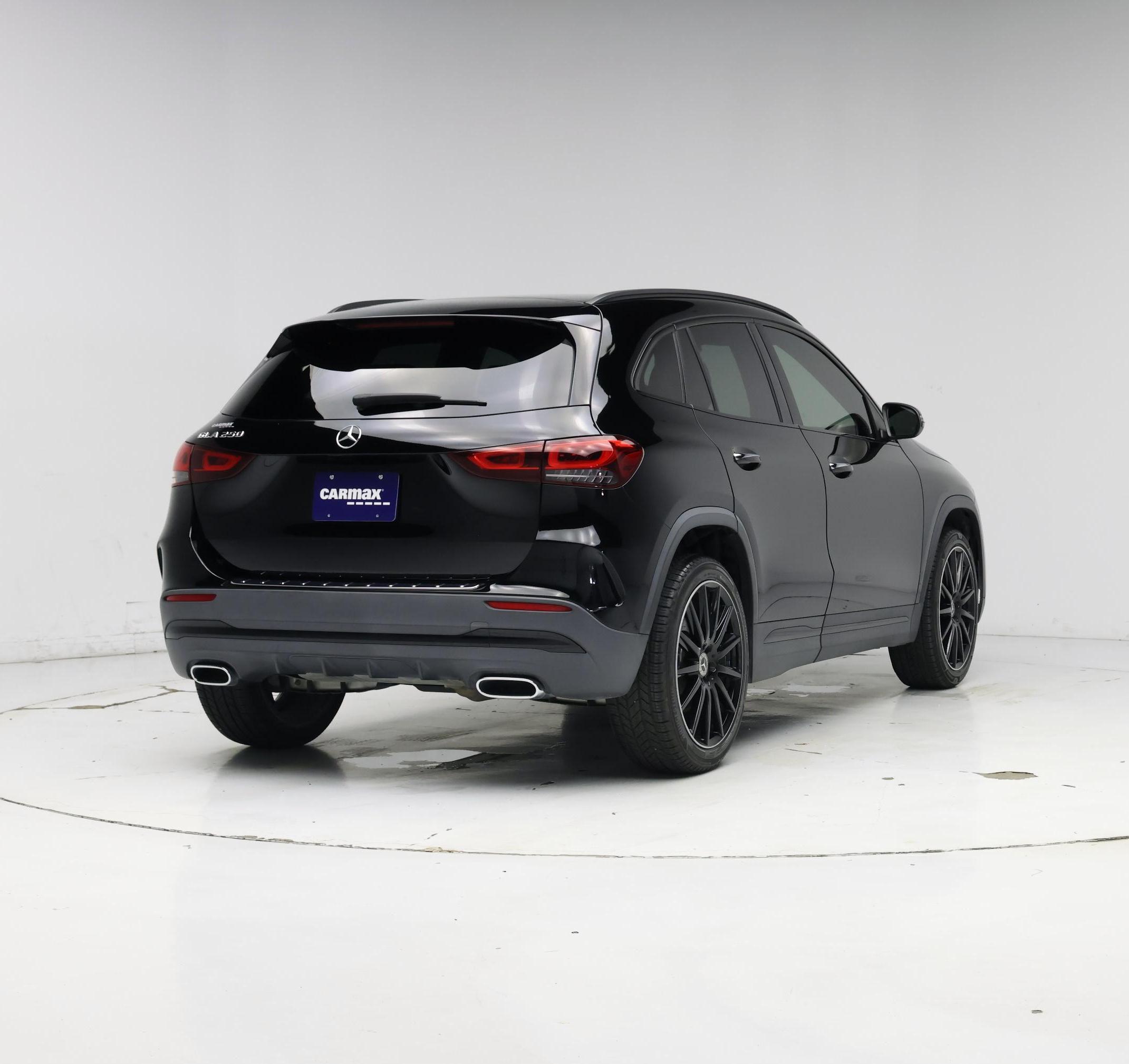 Thumbnail: 2023 Mercedes-Benz GLA - 8