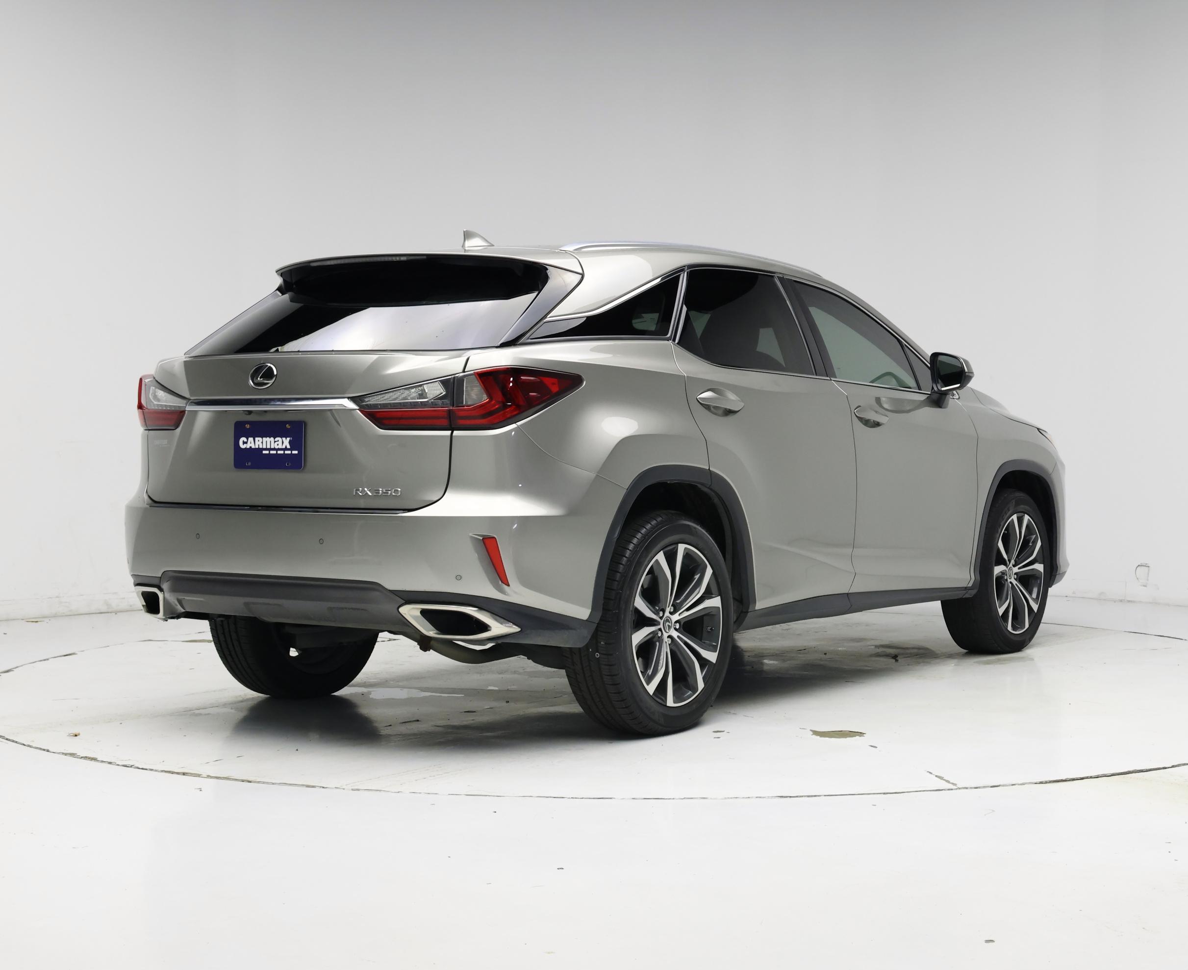 Thumbnail: 2019 Lexus RX - 8