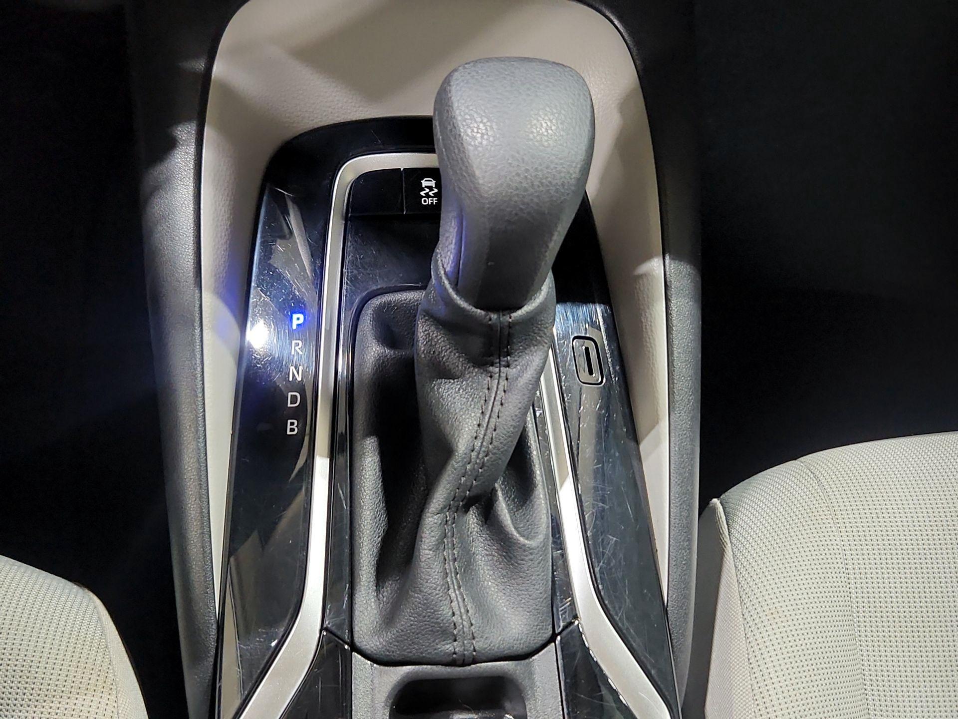 Thumbnail: 2021 Toyota Corolla - 17