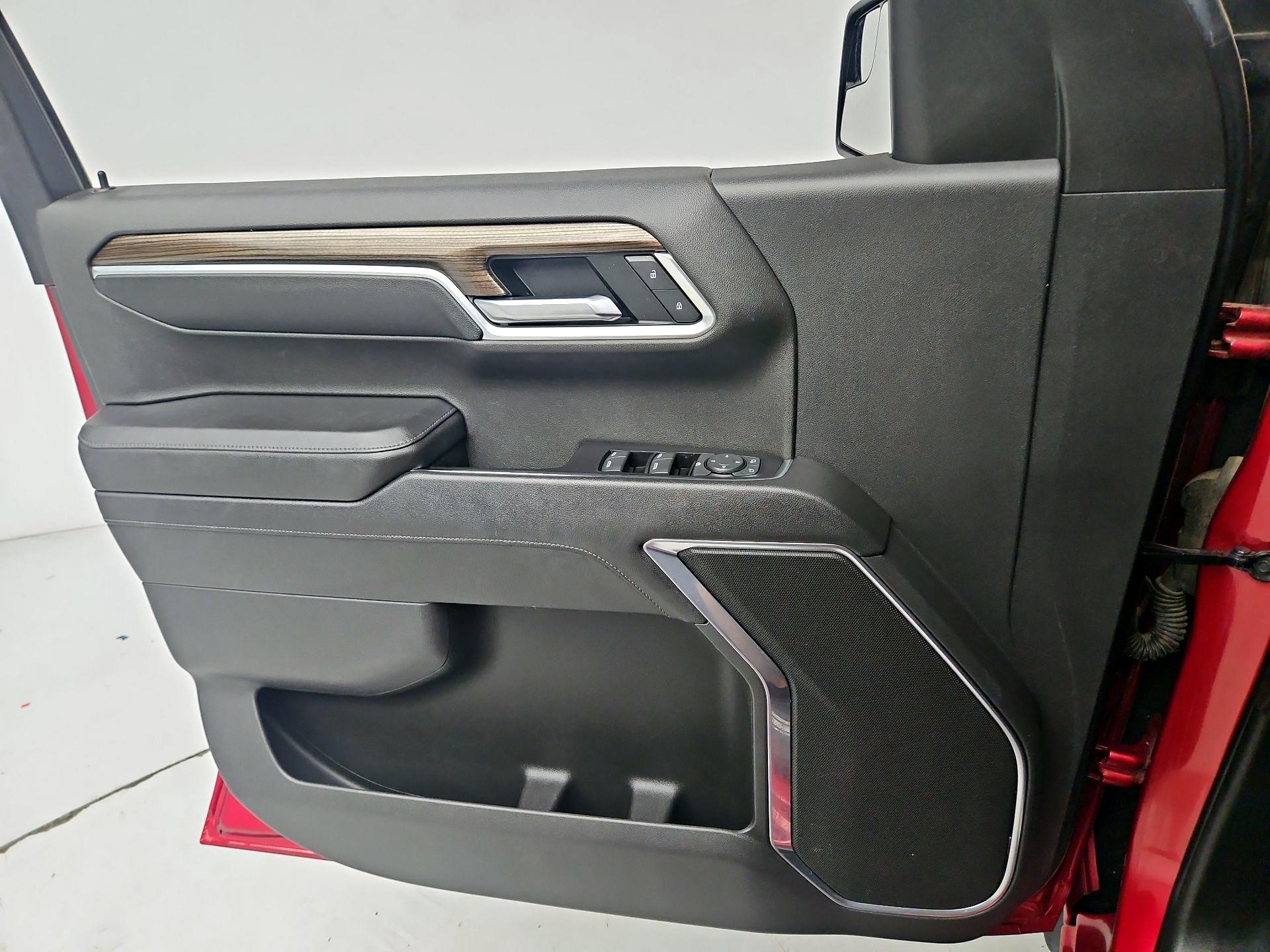 Thumbnail: 2022 Chevrolet Silverado 1500 - 12