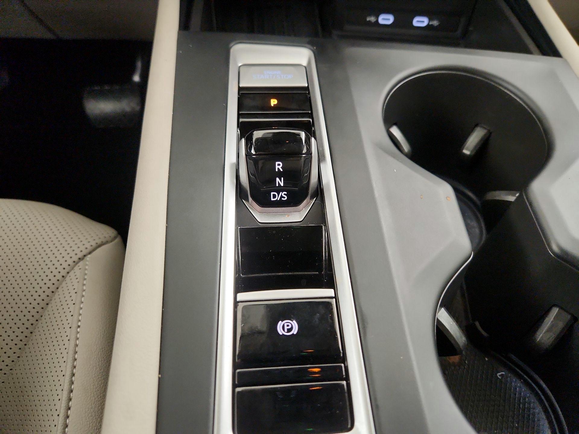 Thumbnail: 2025 Volkswagen Atlas - 17