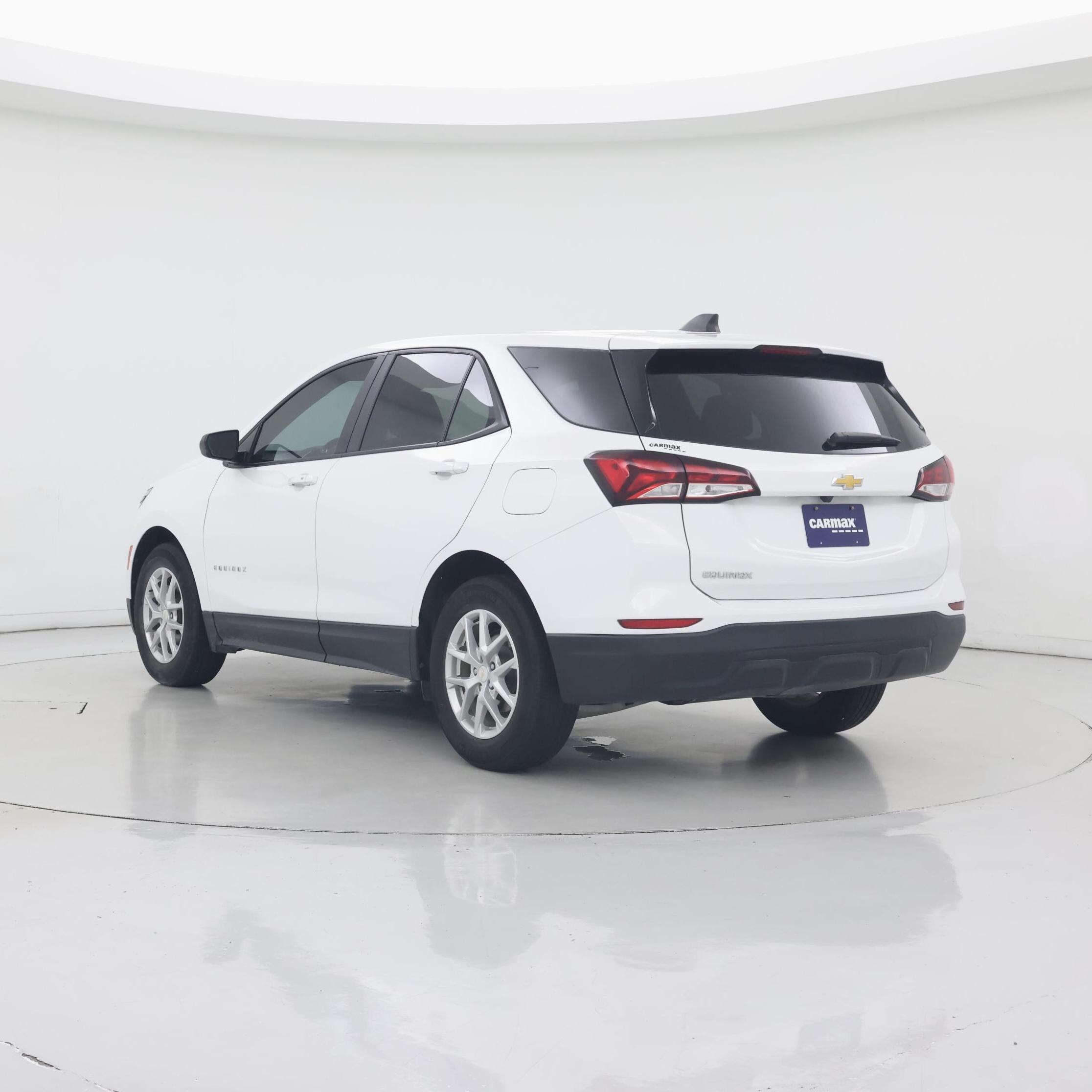 Thumbnail: 2022 Chevrolet Equinox - 2