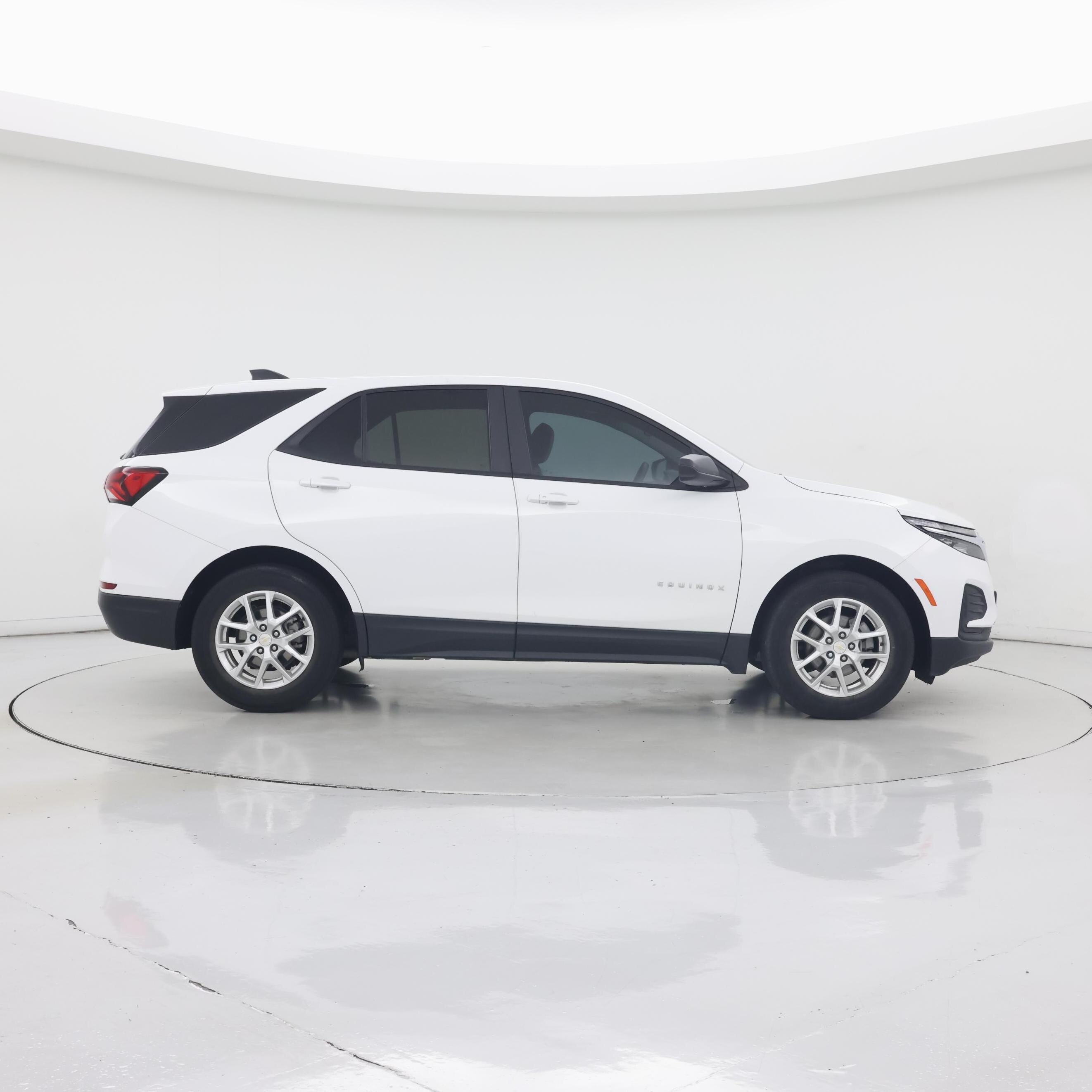Thumbnail: 2022 Chevrolet Equinox - 7