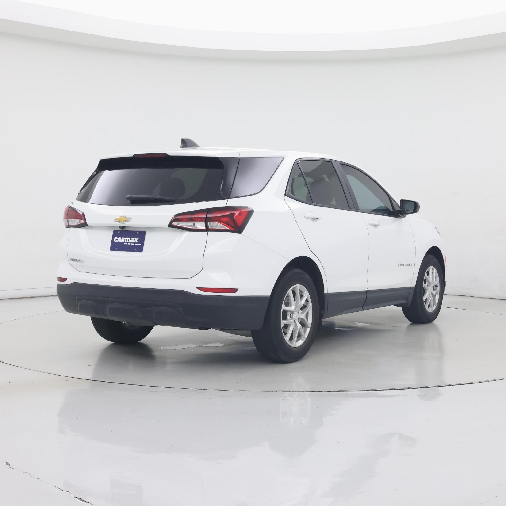 Thumbnail: 2022 Chevrolet Equinox - 8