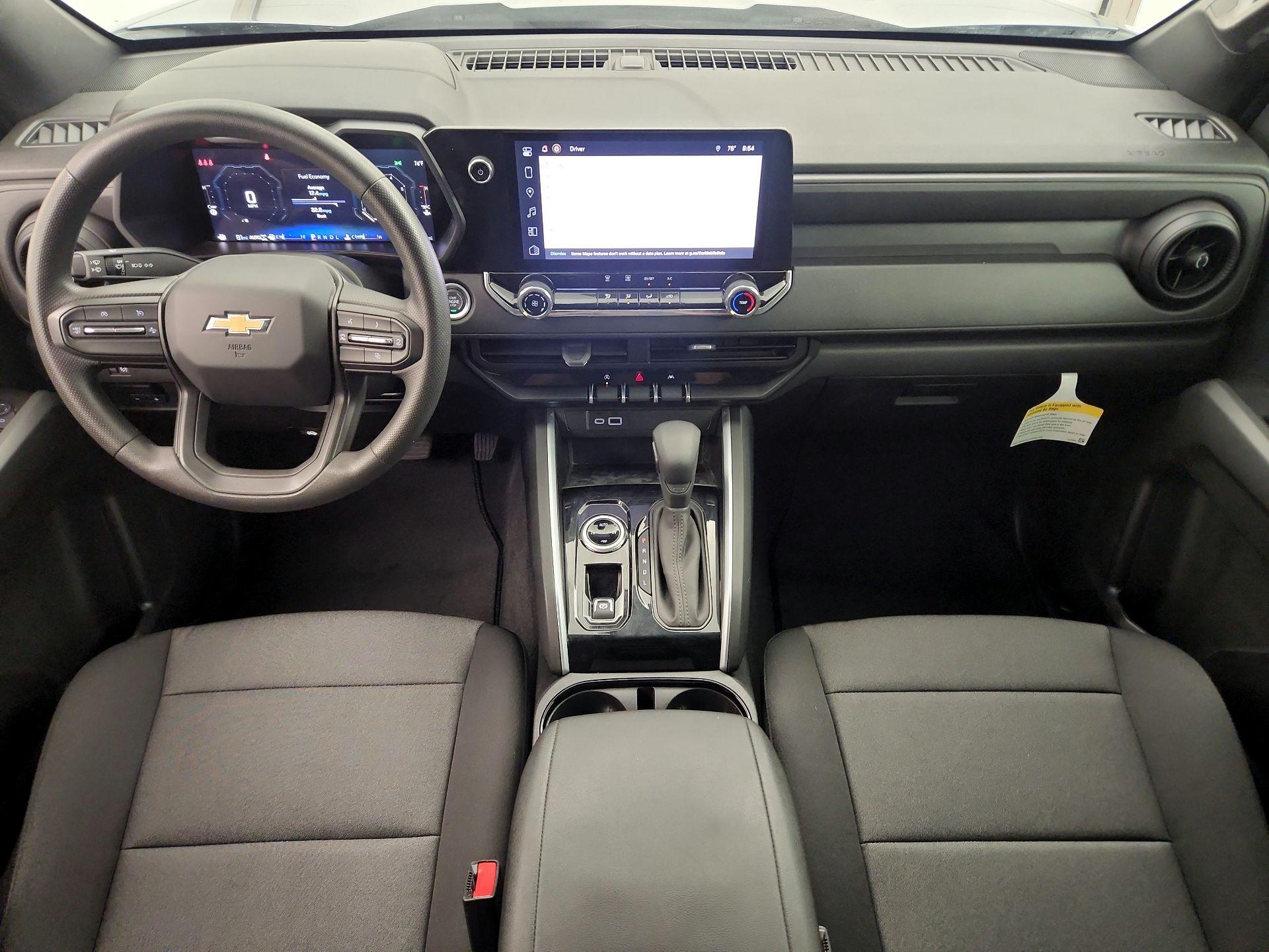 Thumbnail: 2024 Chevrolet Colorado - 9