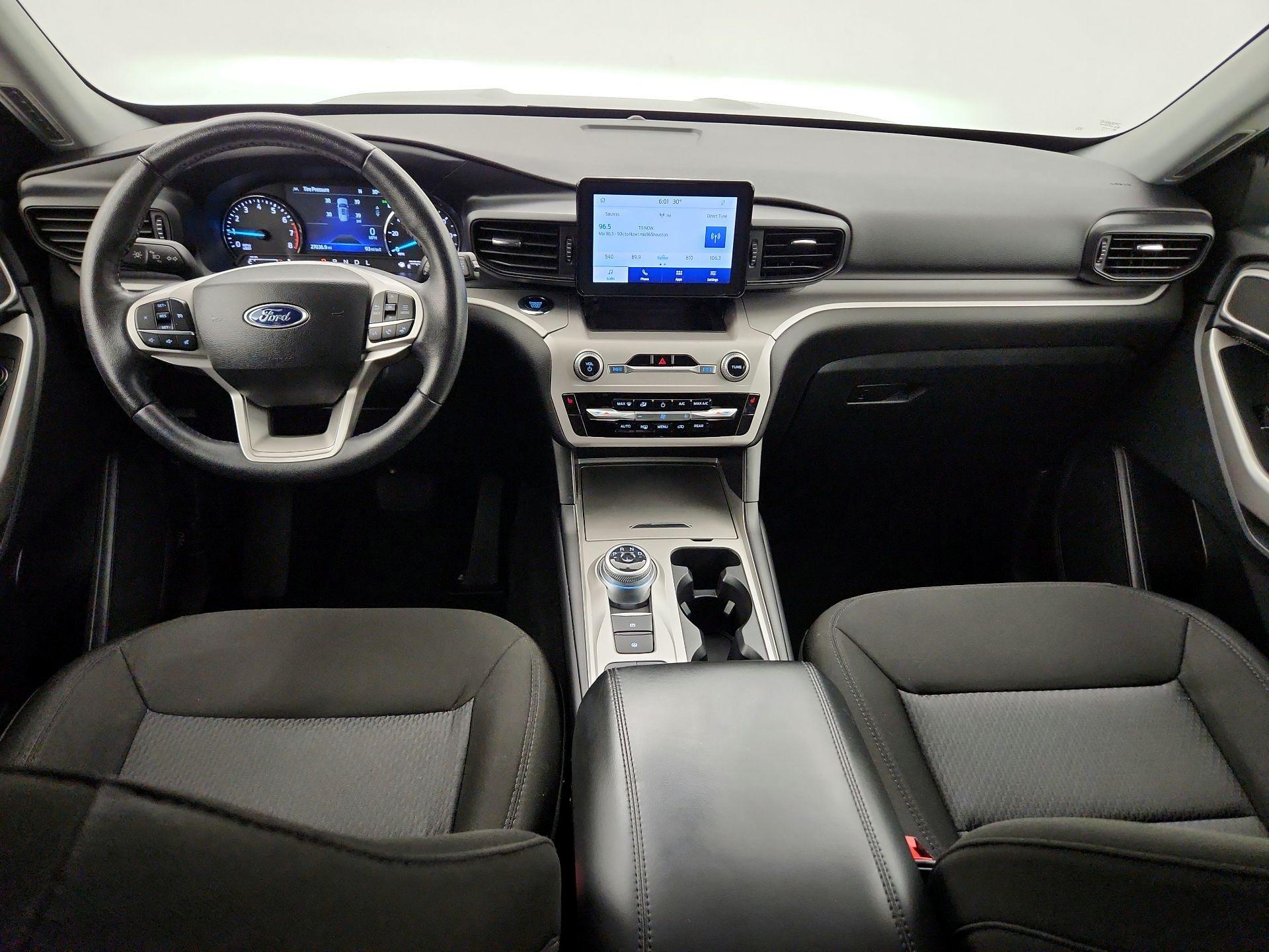 Thumbnail: 2023 Ford Explorer - 9