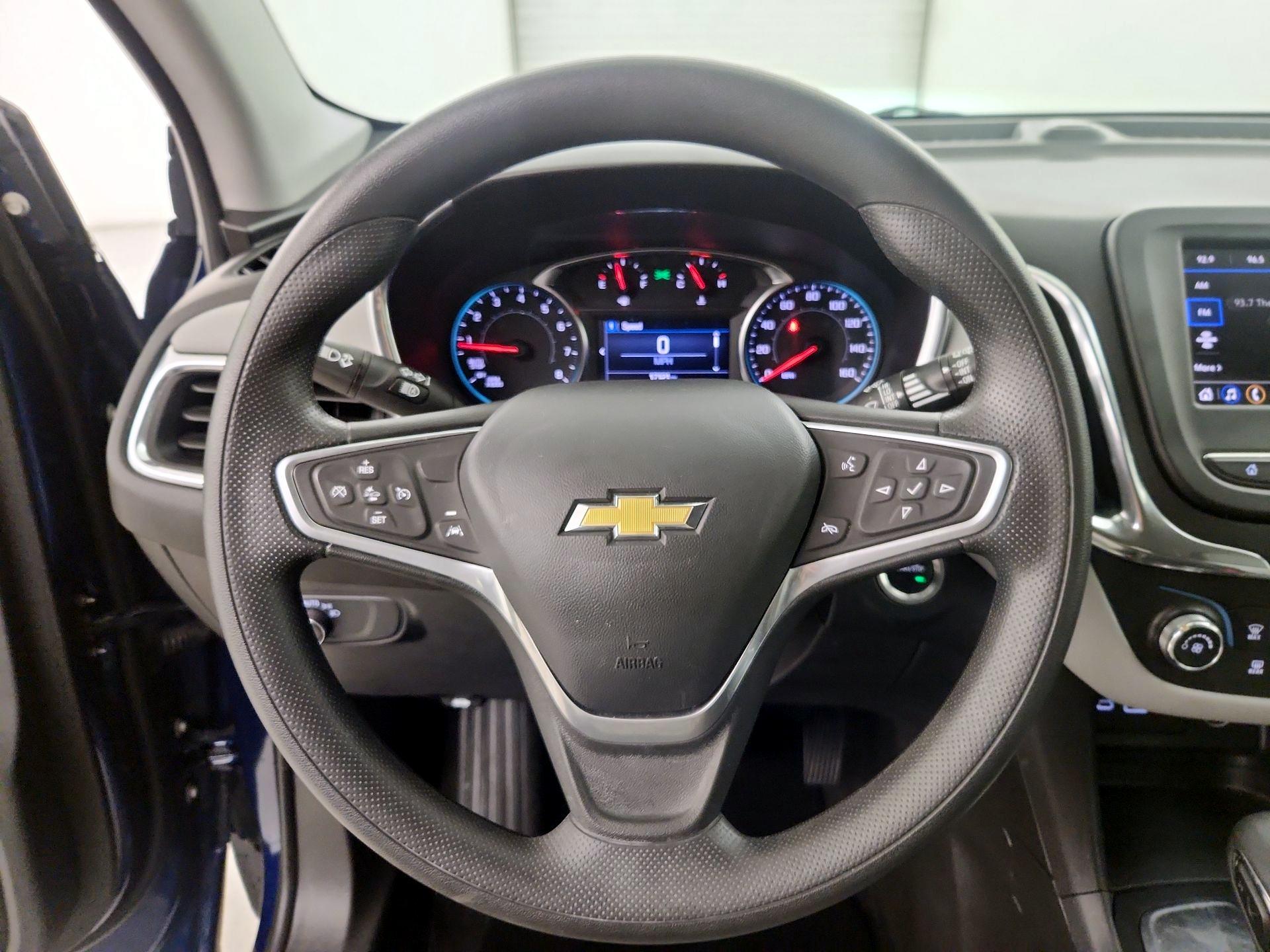 Thumbnail: 2023 Chevrolet Equinox - 10