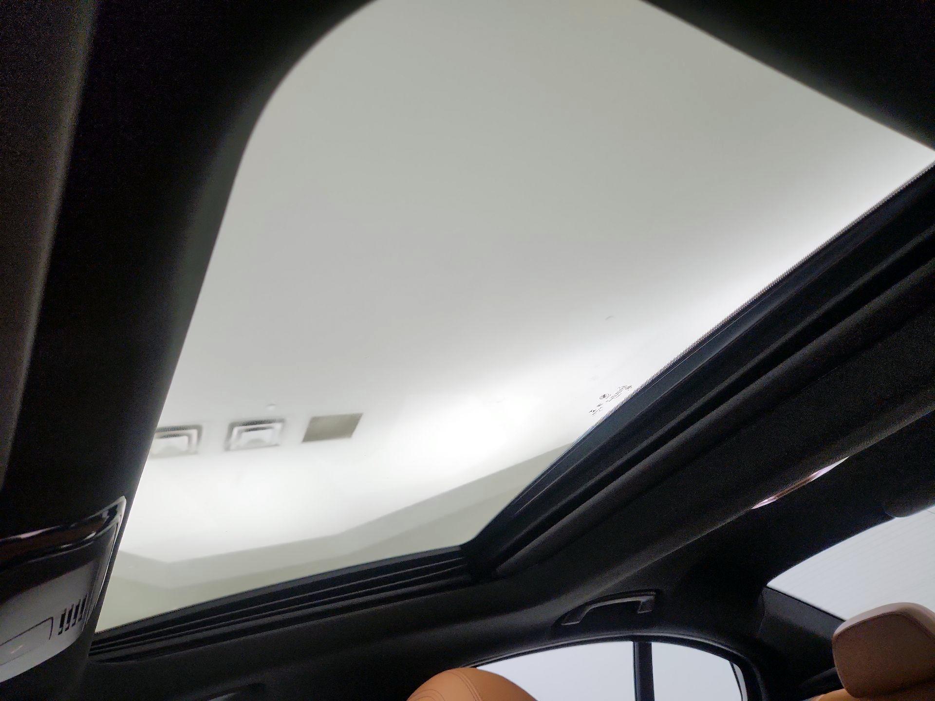 Thumbnail: 2022 BMW 3 Series - 20