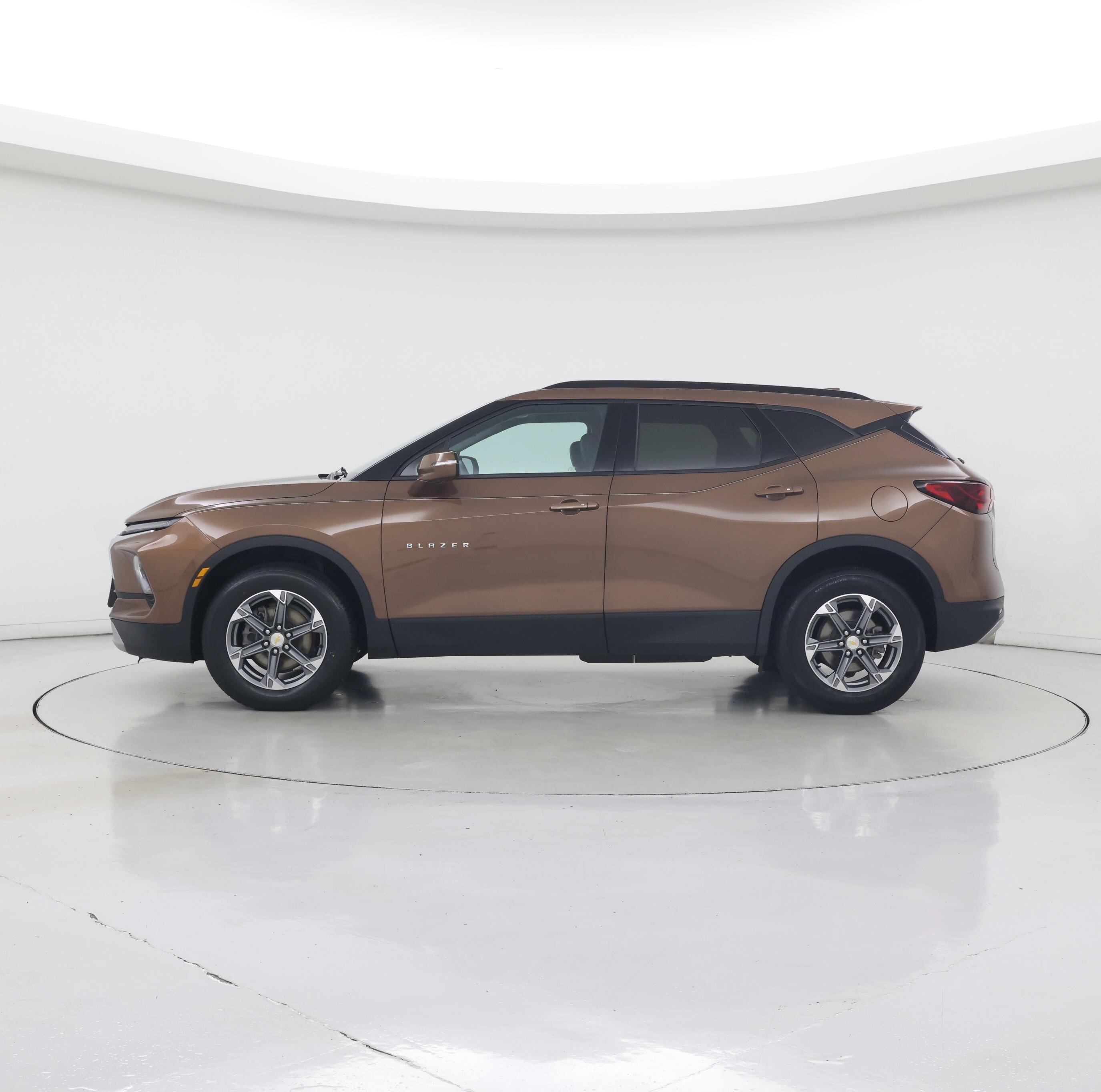 Thumbnail: 2024 Chevrolet Blazer - 3