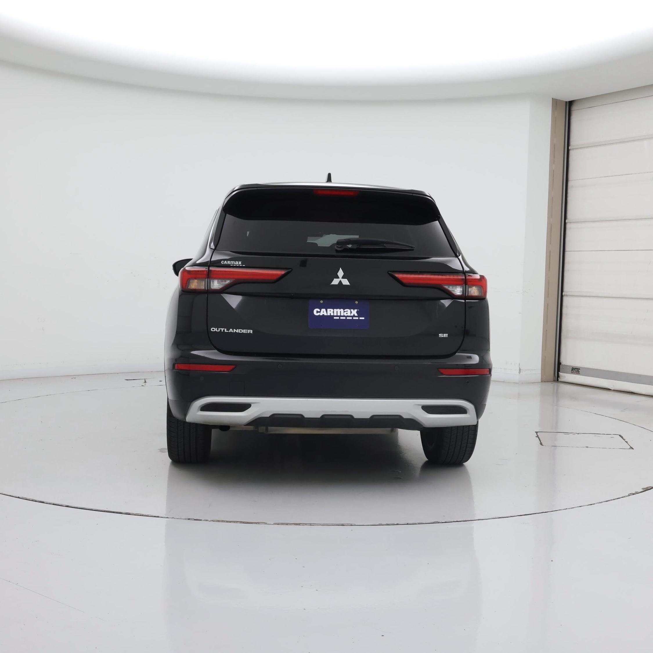 Thumbnail: 2024 Mitsubishi Outlander - 6