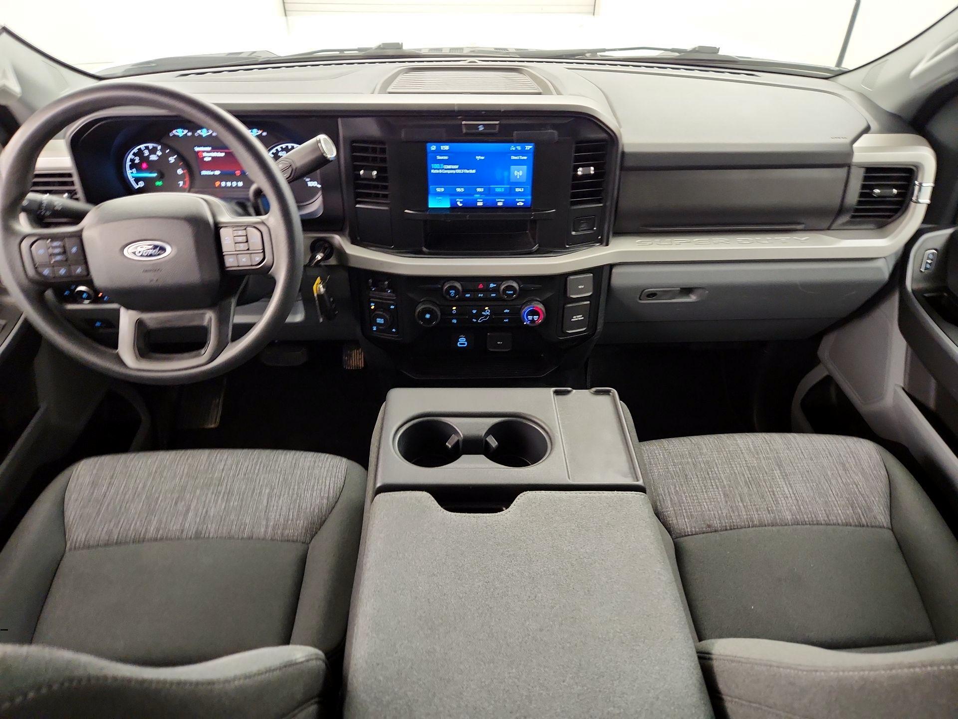Thumbnail: 2025 Ford F-250 - 9