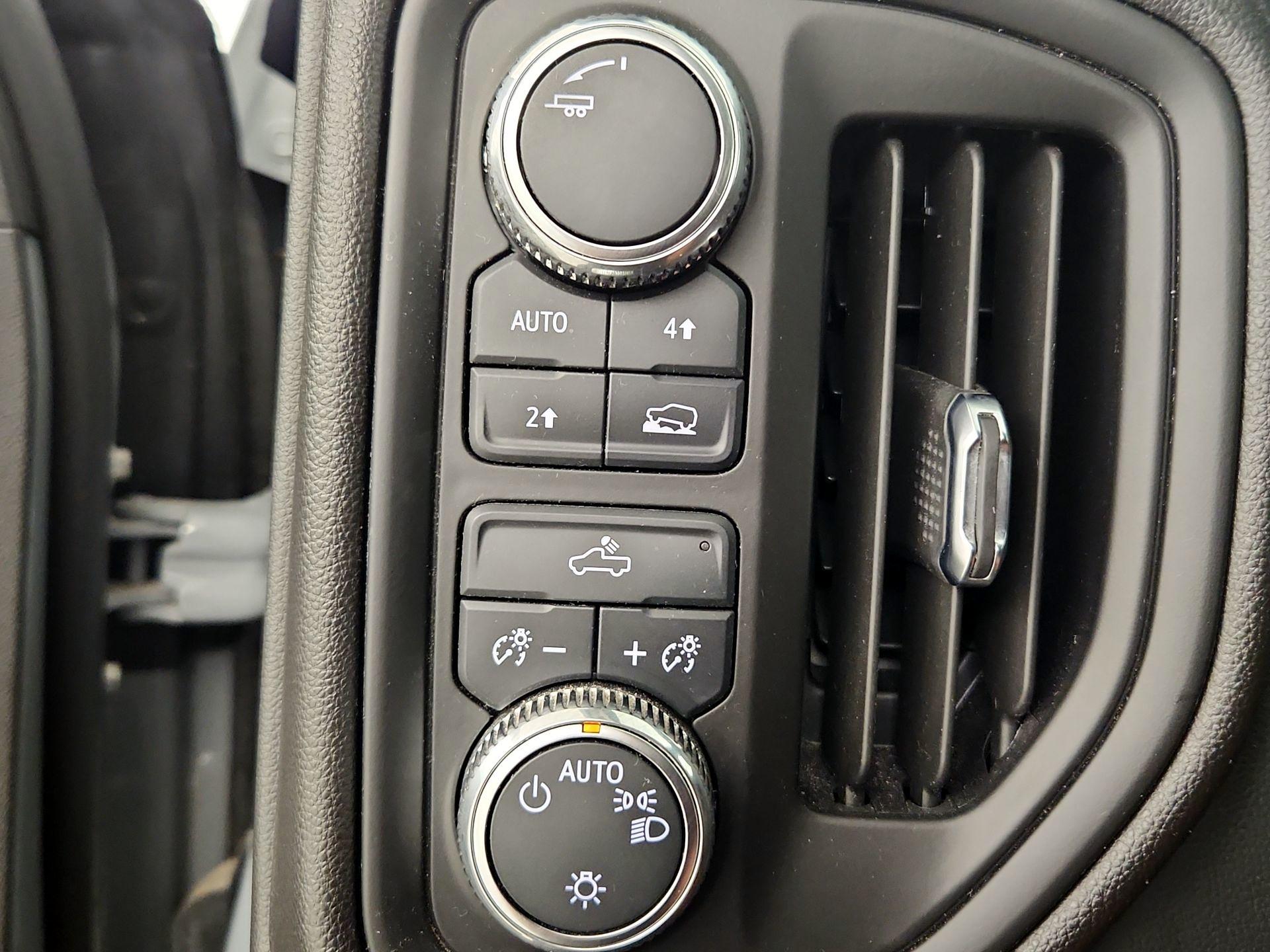 Thumbnail: 2024 GMC Sierra 1500 - 13