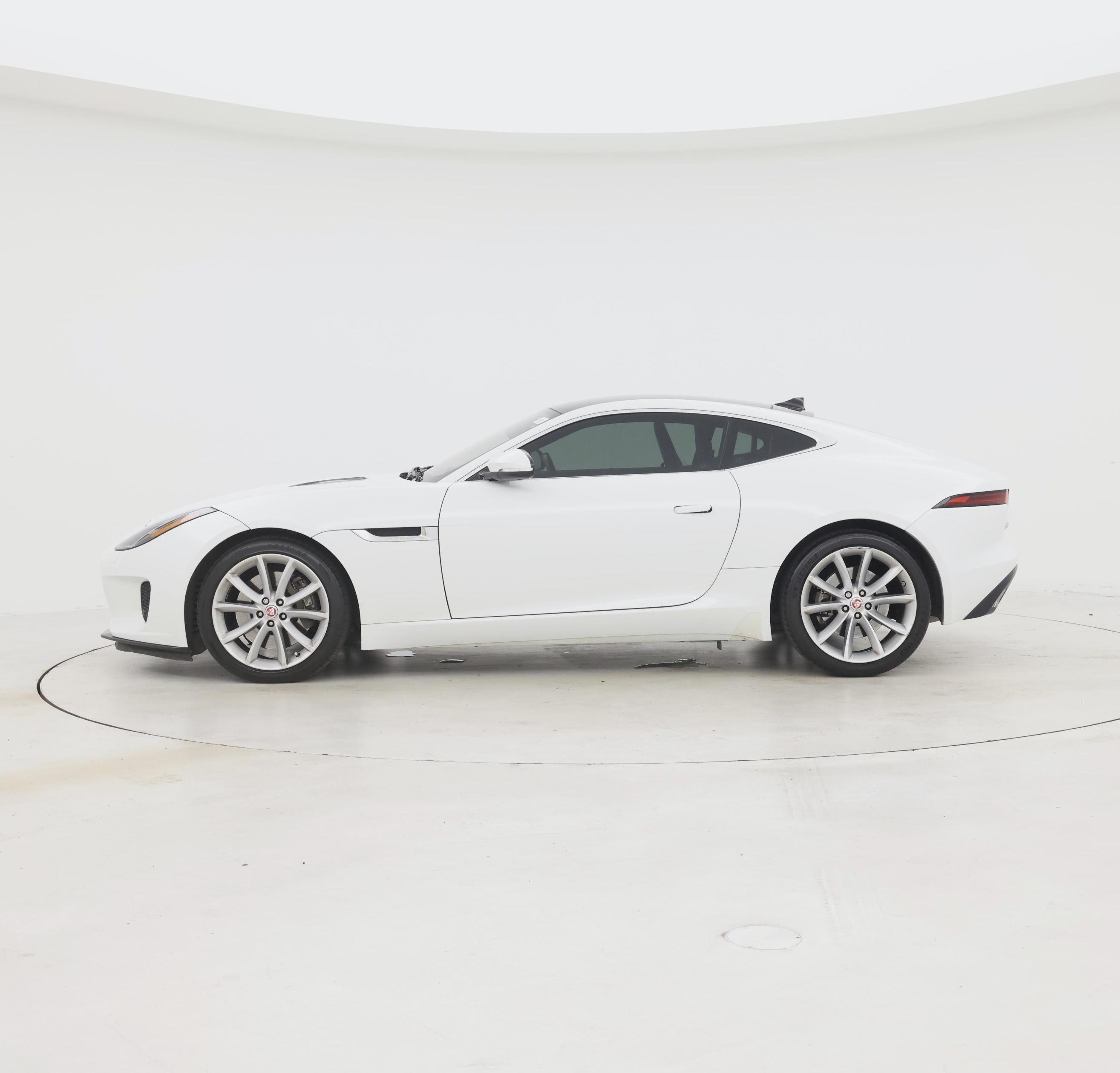 Thumbnail: 2020 Jaguar F-Type - 3