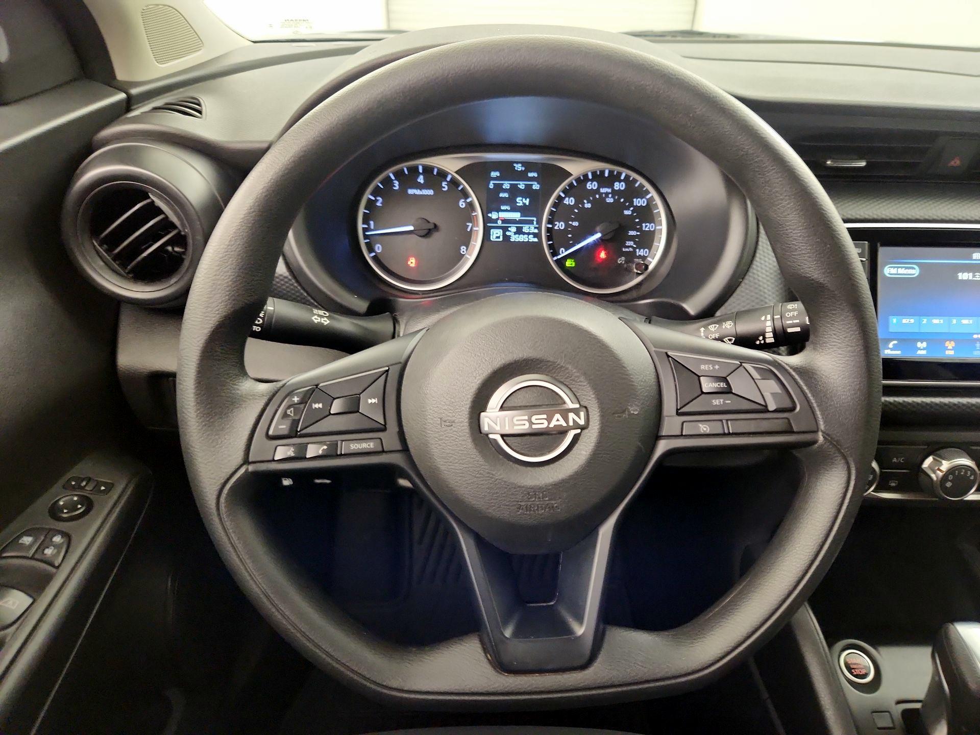 Thumbnail: 2023 Nissan Kicks - 10