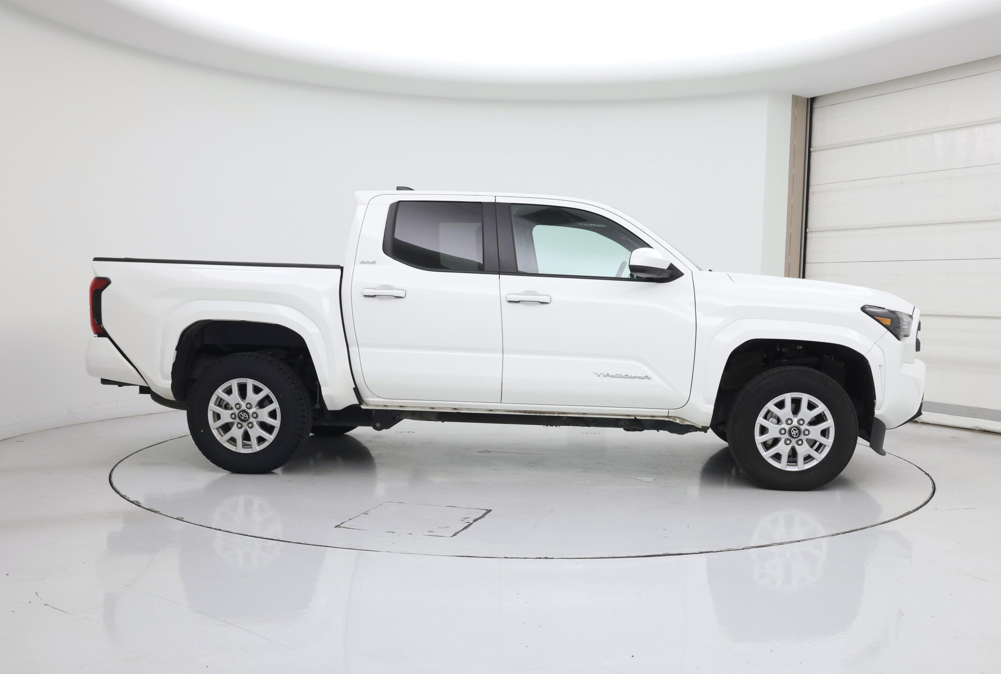 Thumbnail: 2025 Toyota Tacoma - 7