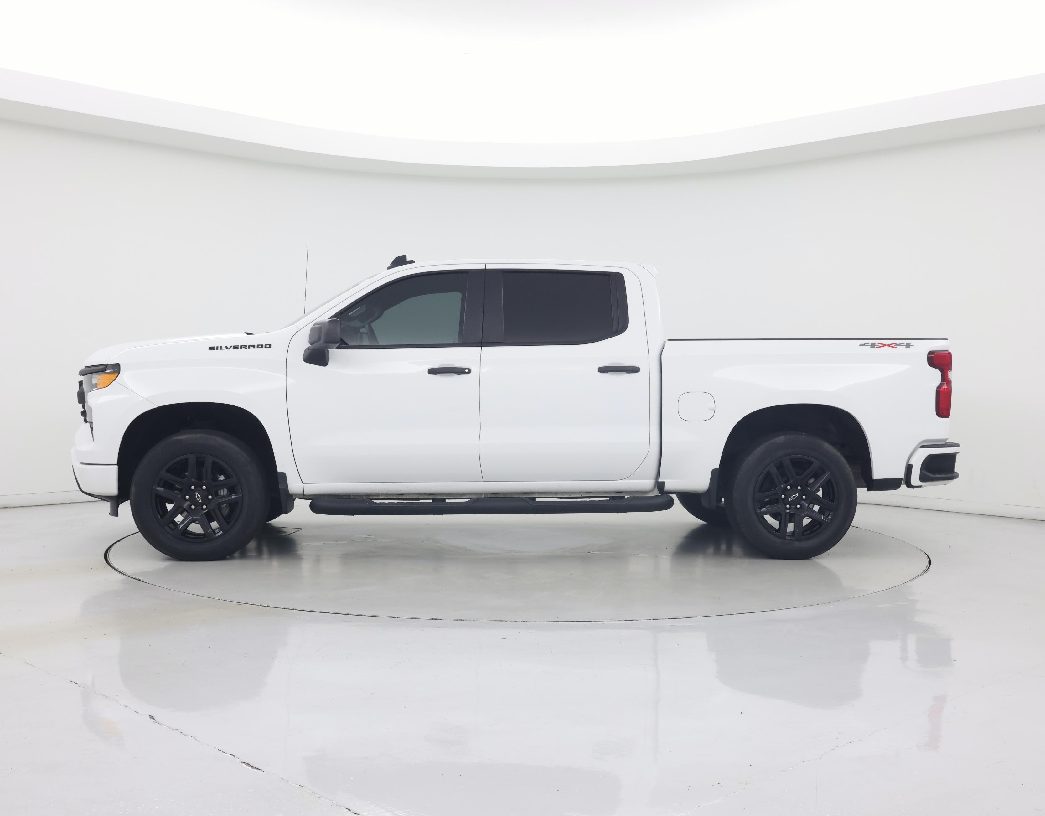 Thumbnail: 2024 Chevrolet Silverado 1500 - 3