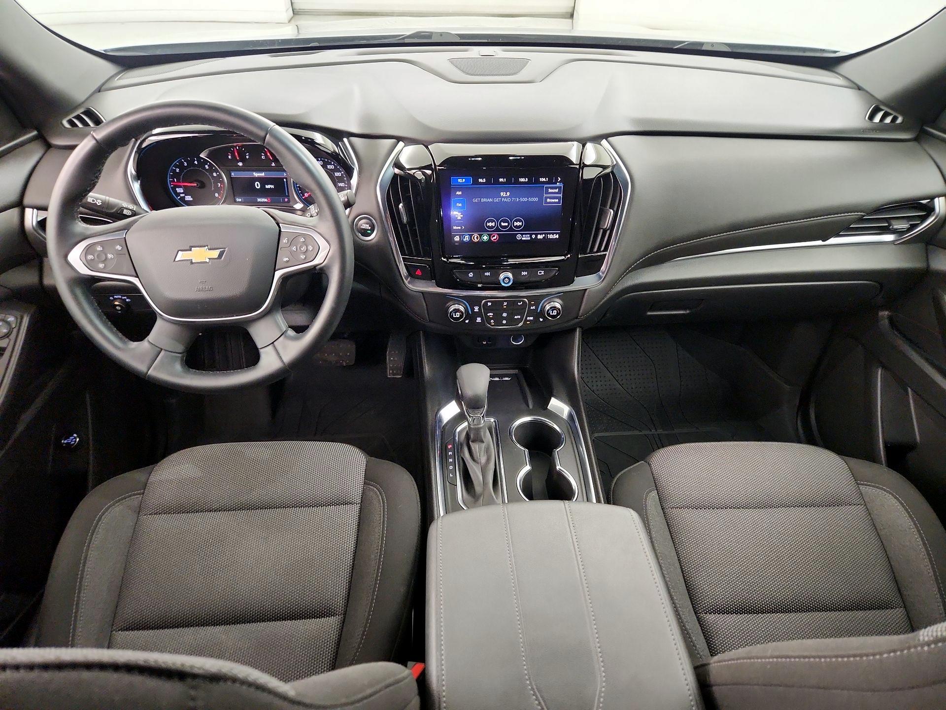Thumbnail: 2023 Chevrolet Traverse - 9