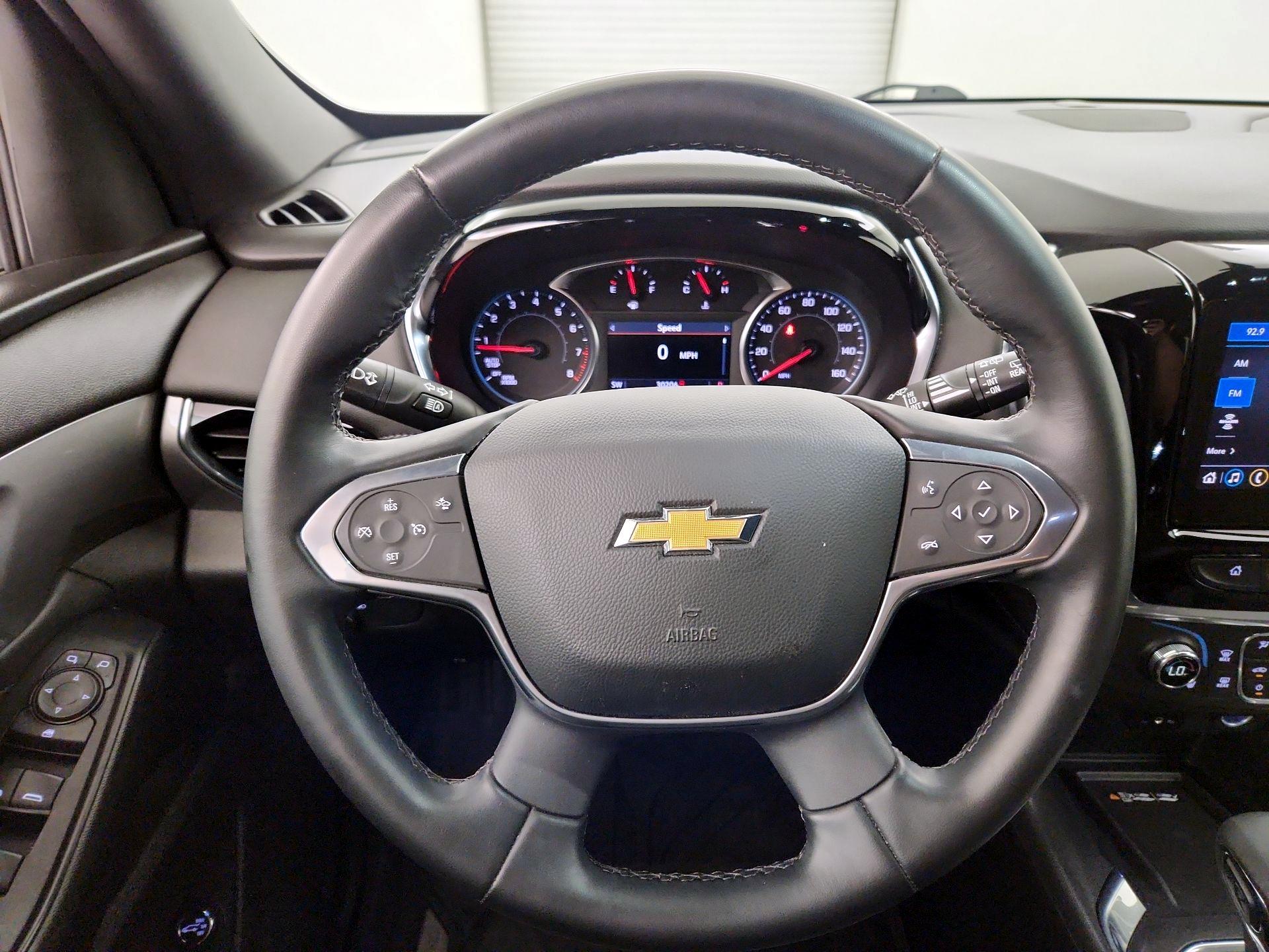 Thumbnail: 2023 Chevrolet Traverse - 10