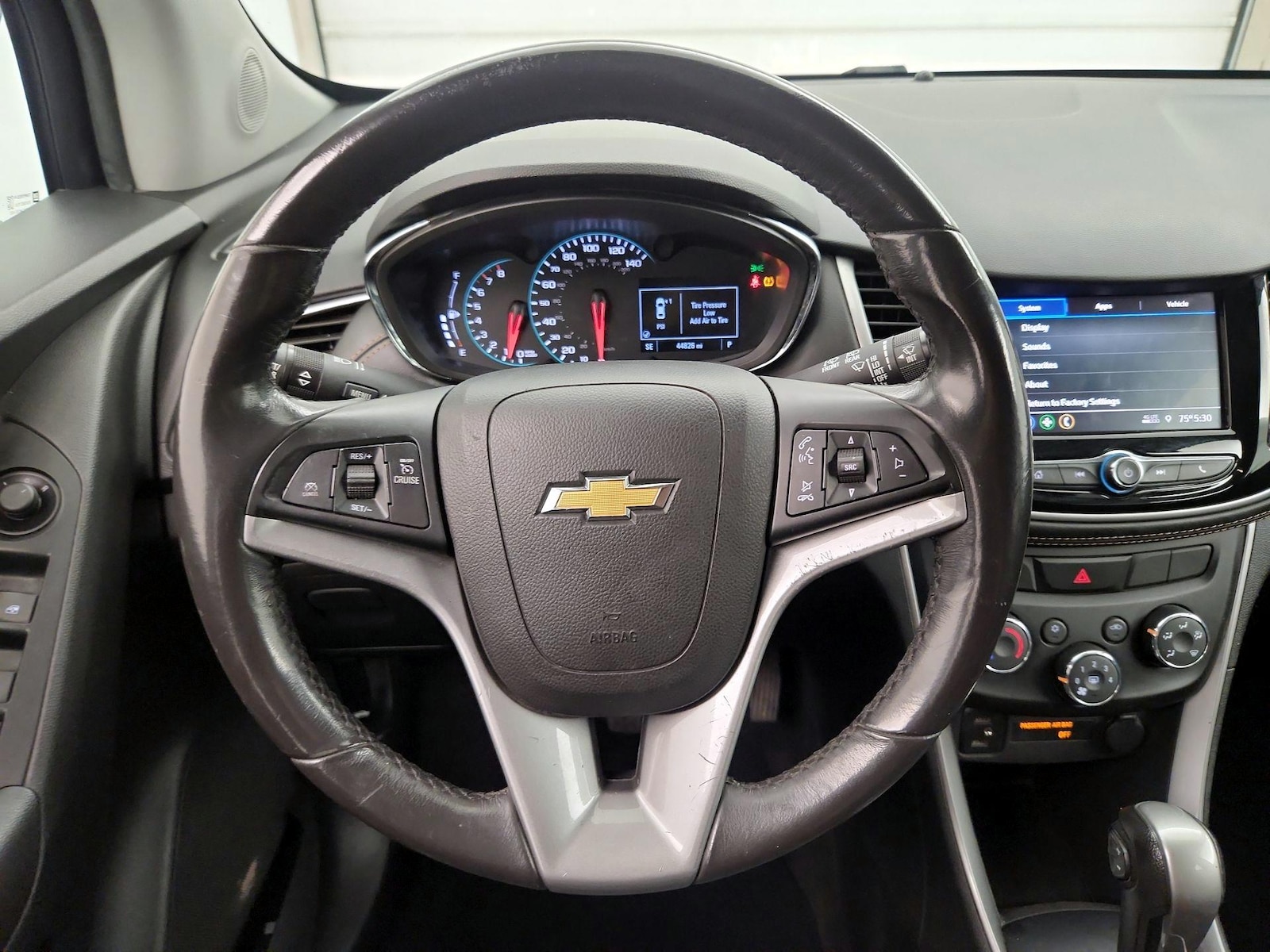 2022 Chevrolet Trax LT - Photo 11