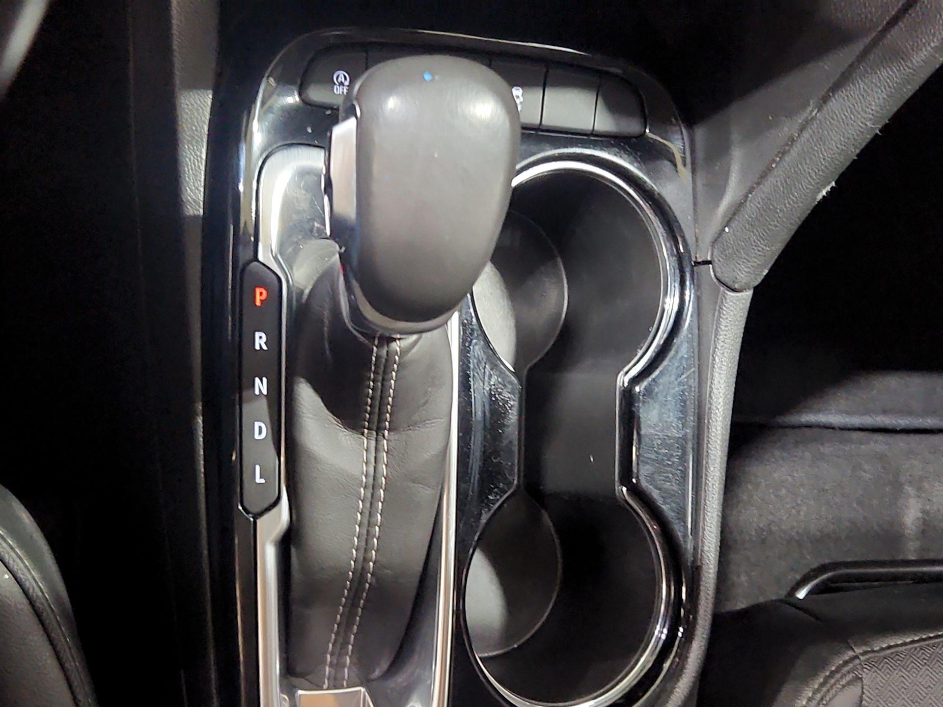 Thumbnail: 2020 Buick Encore GX - 17