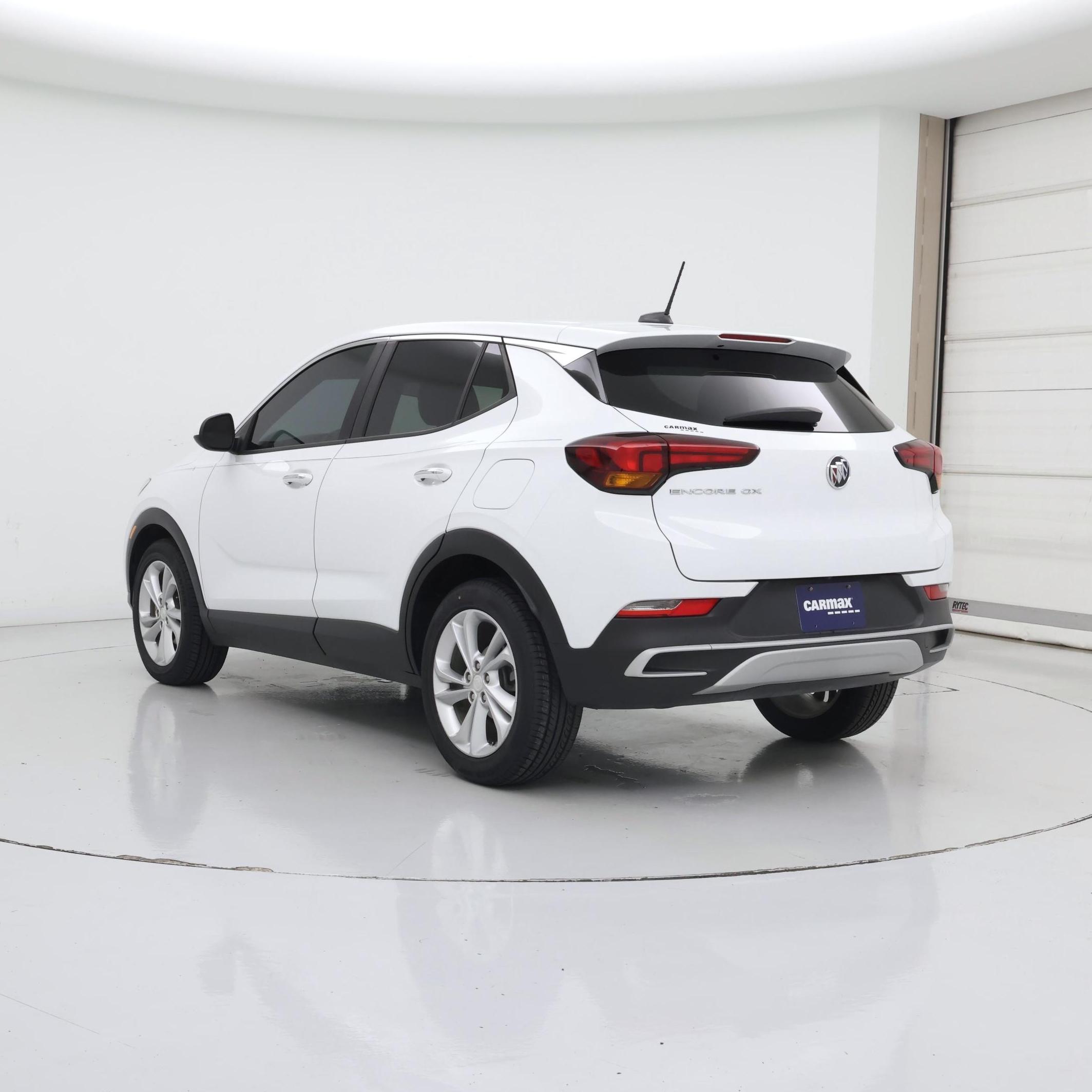 Thumbnail: 2020 Buick Encore GX - 2