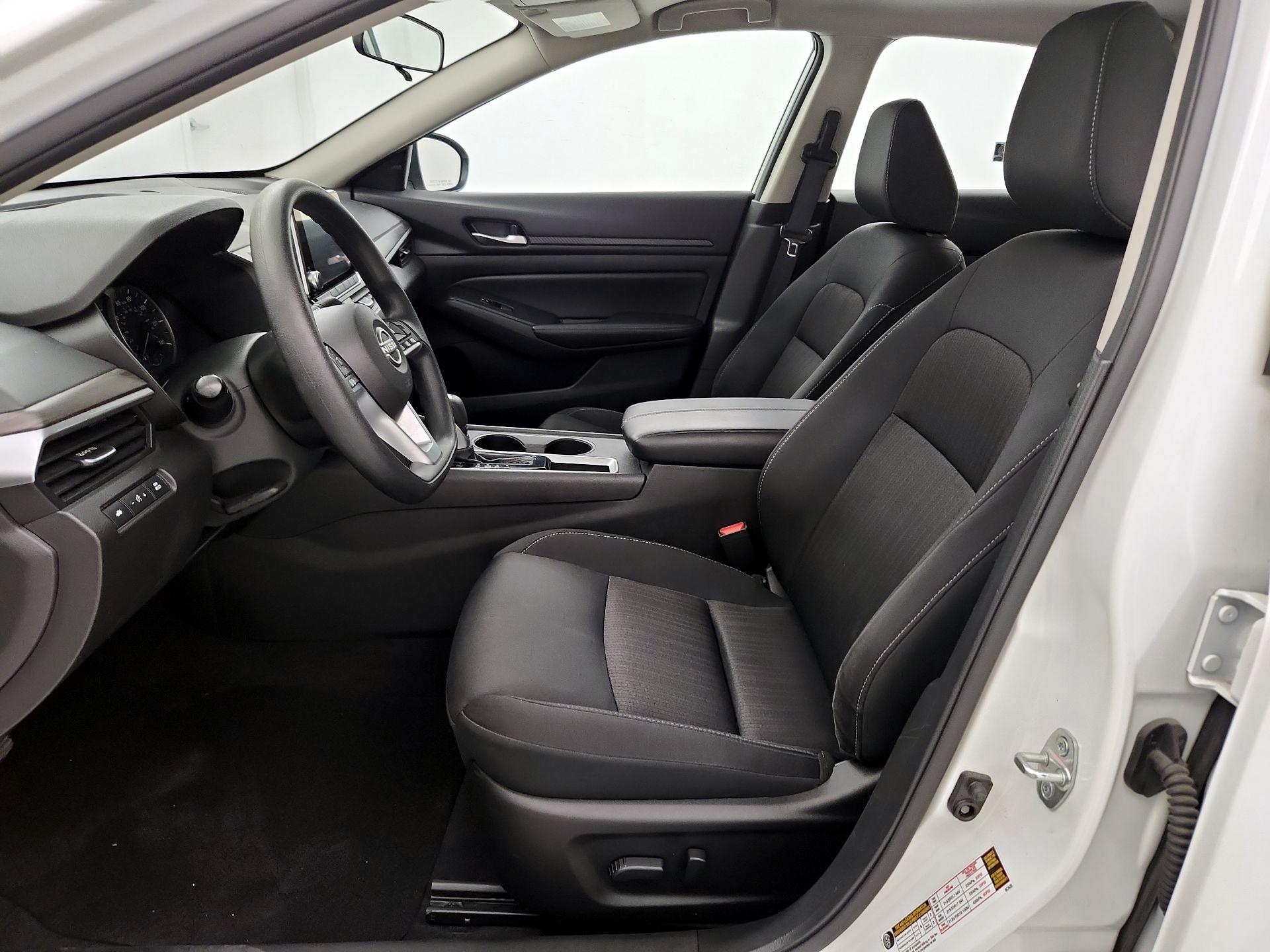 Thumbnail: 2025 Nissan Altima - 11