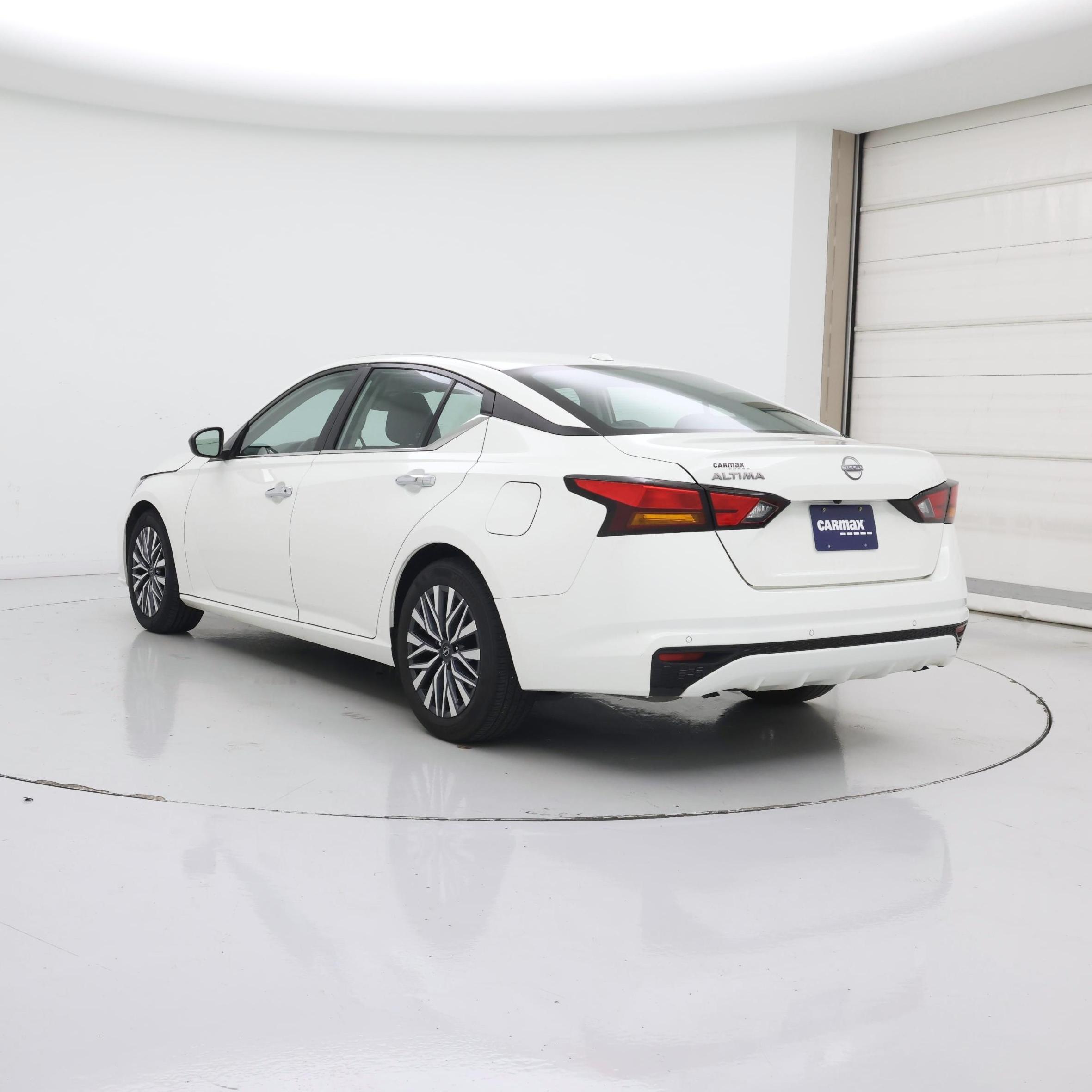 Thumbnail: 2025 Nissan Altima - 2