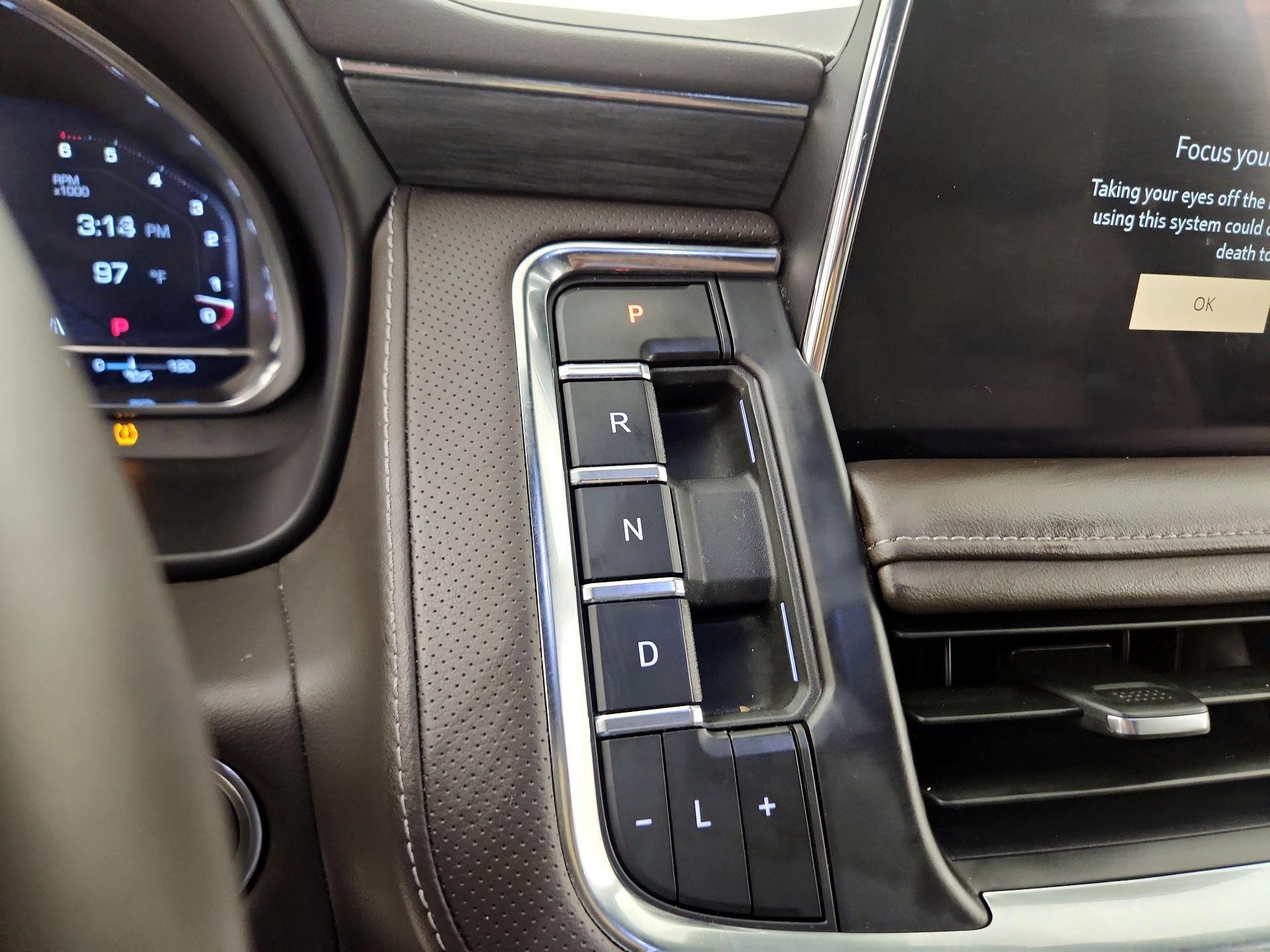 Thumbnail: 2024 GMC Yukon - 17