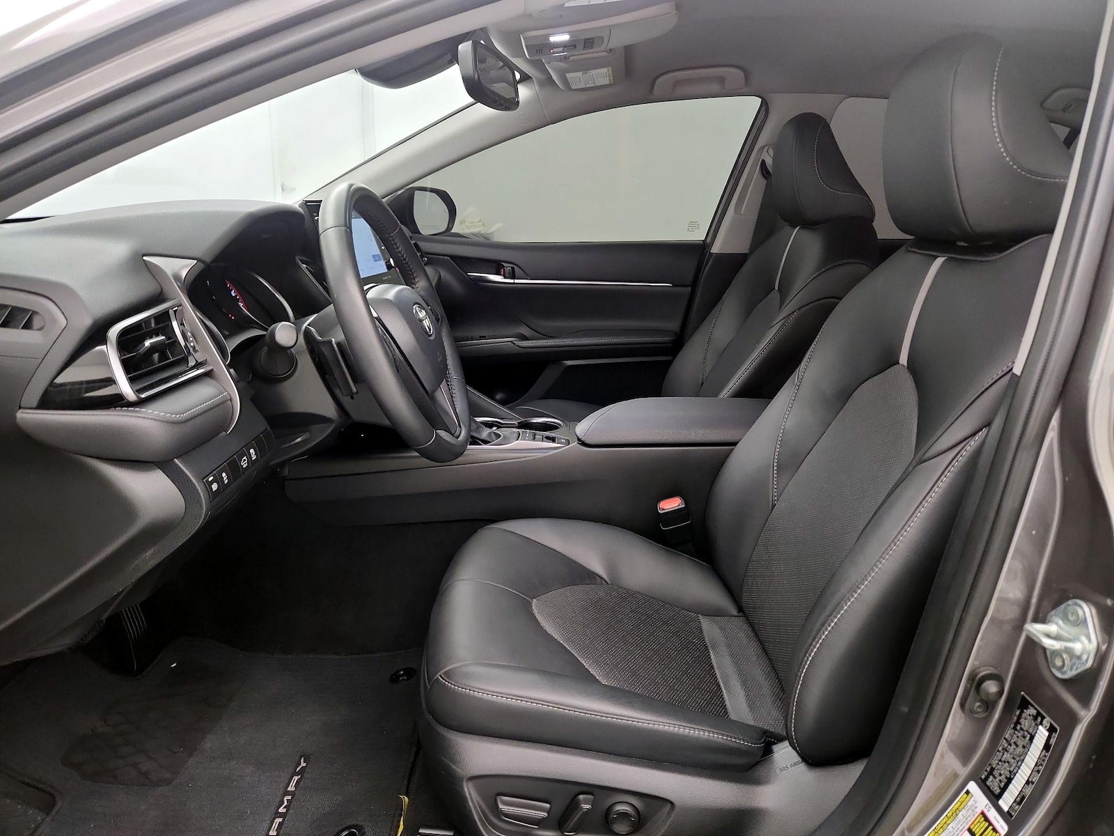 2024 Toyota Camry XSE - Photo 12