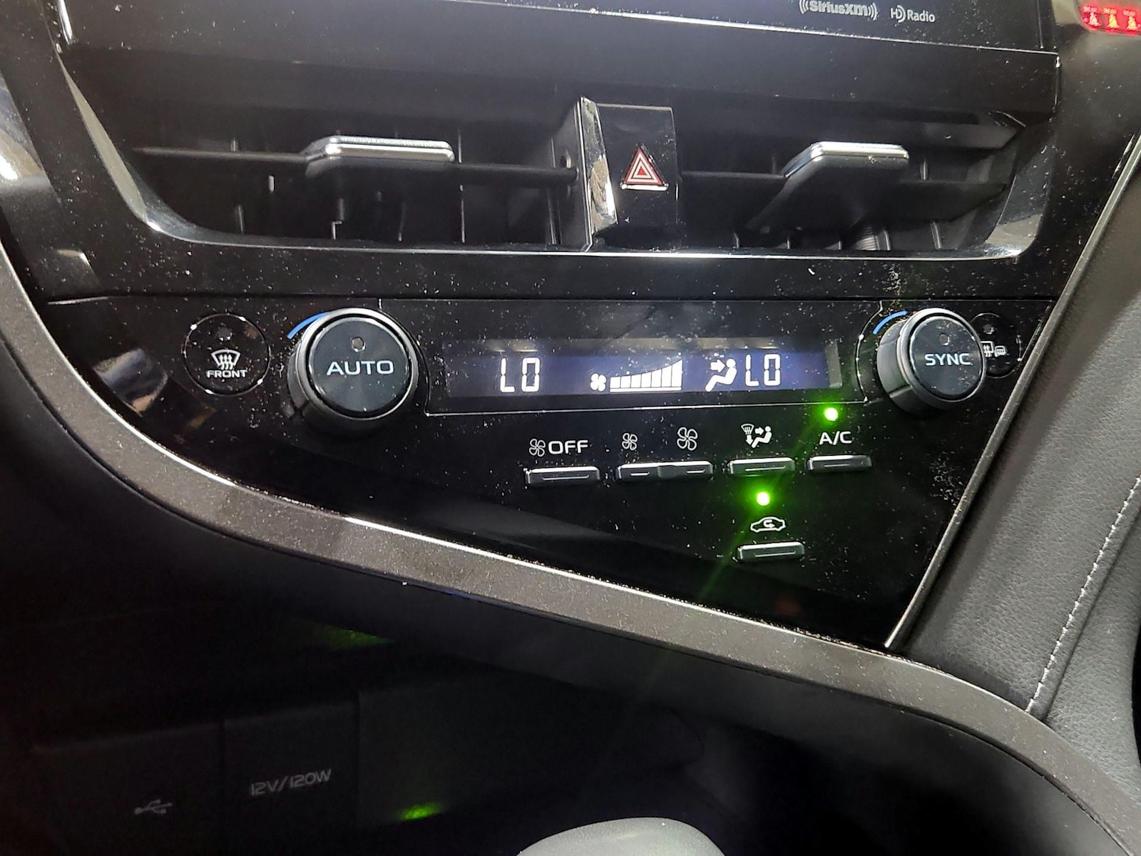2024 Toyota Camry XSE - Photo 17