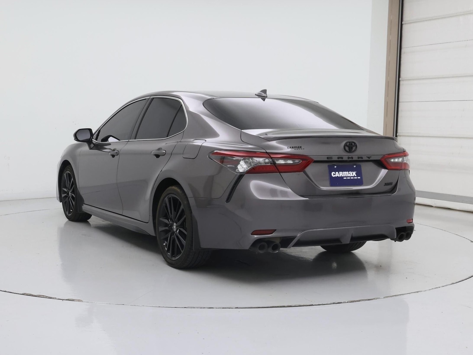2024 Toyota Camry XSE - Photo 3