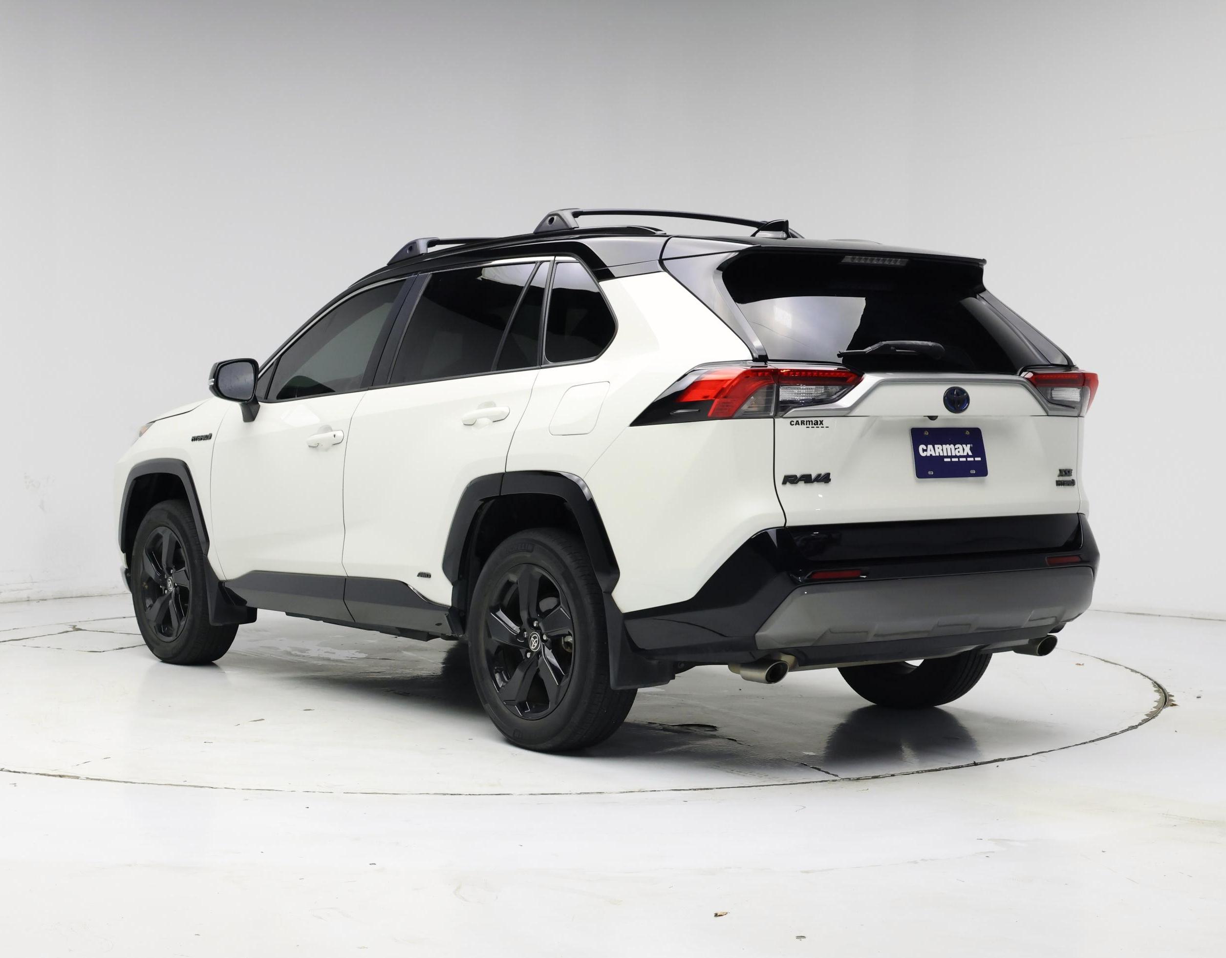 Thumbnail: 2021 Toyota RAV4 - 2