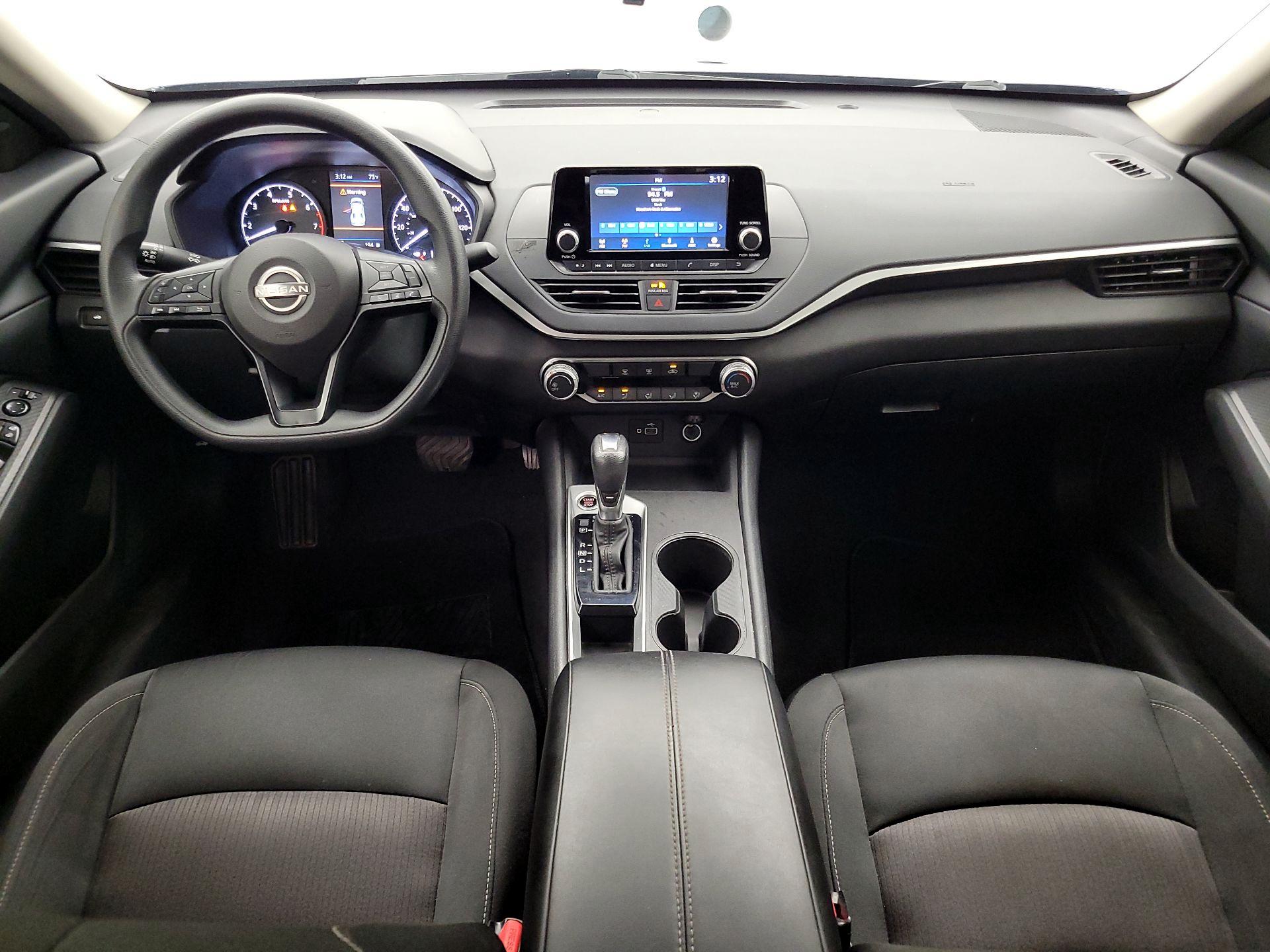 Thumbnail: 2024 Nissan Altima - 9