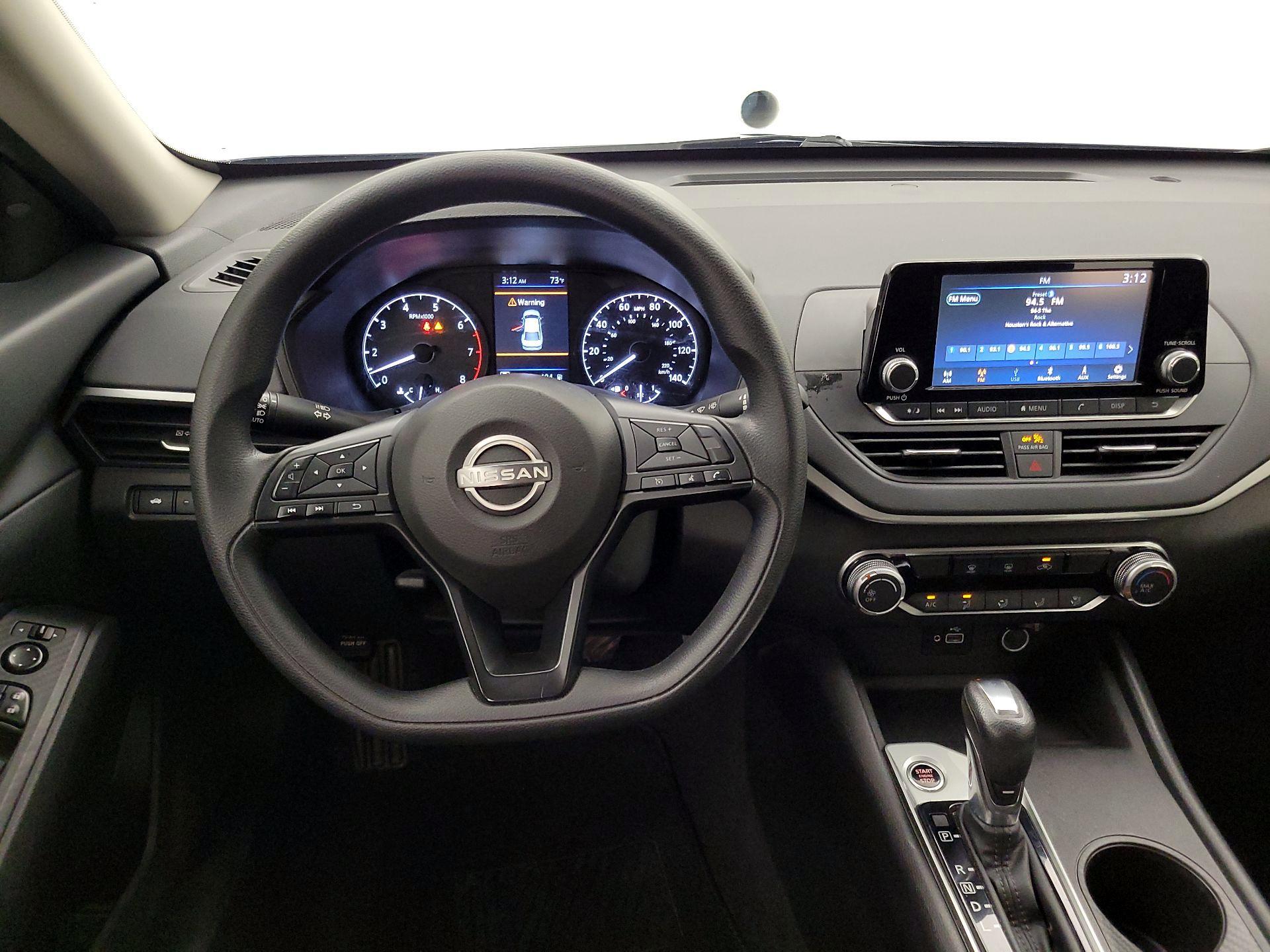 Thumbnail: 2024 Nissan Altima - 10