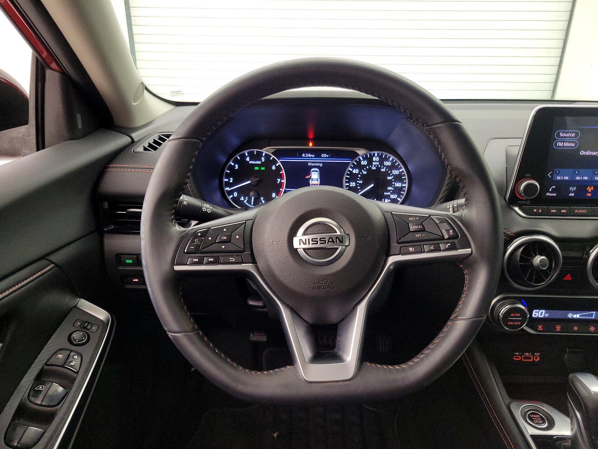 Thumbnail: 2021 Nissan Sentra - 10