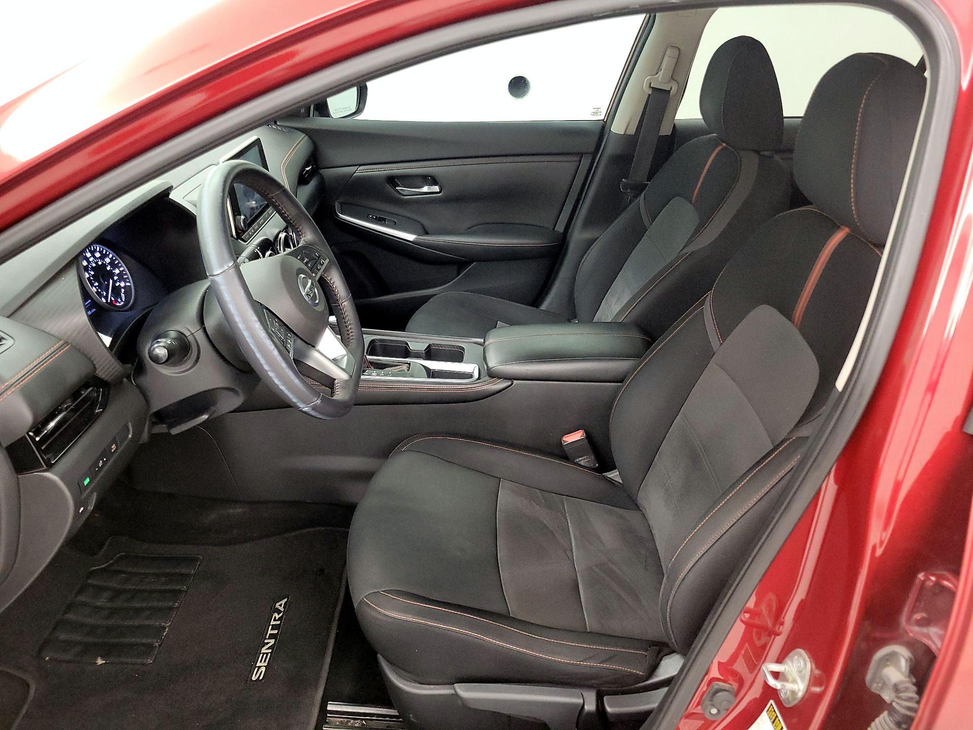 Thumbnail: 2021 Nissan Sentra - 11